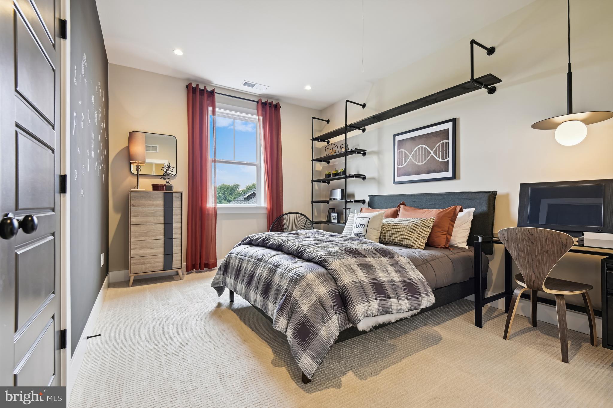 PIKESVILLE - Residential