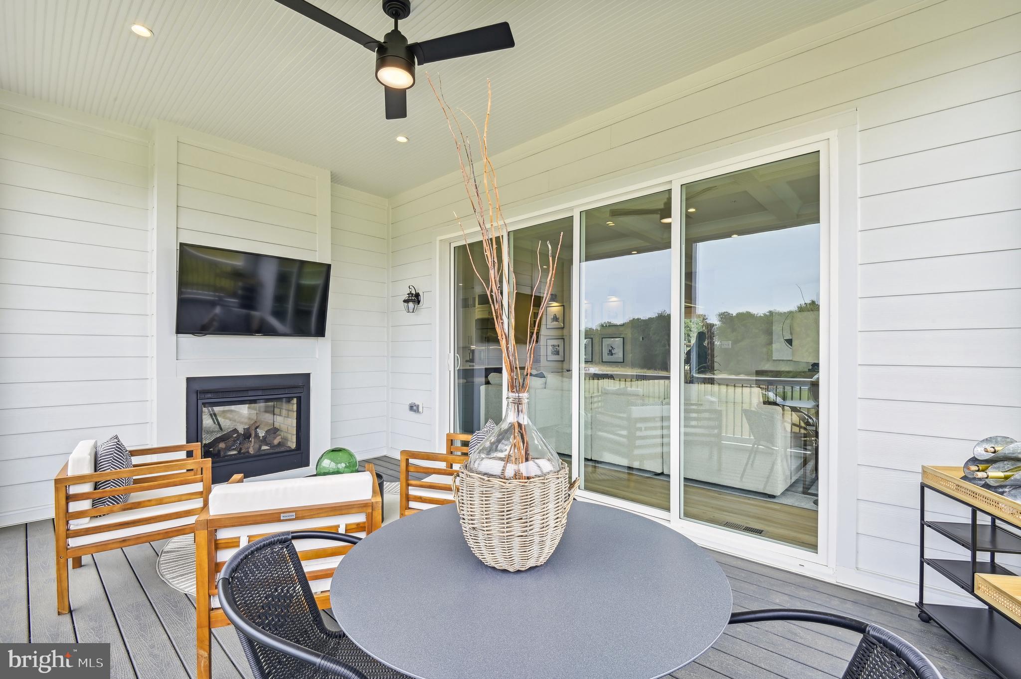 PIKESVILLE - Residential