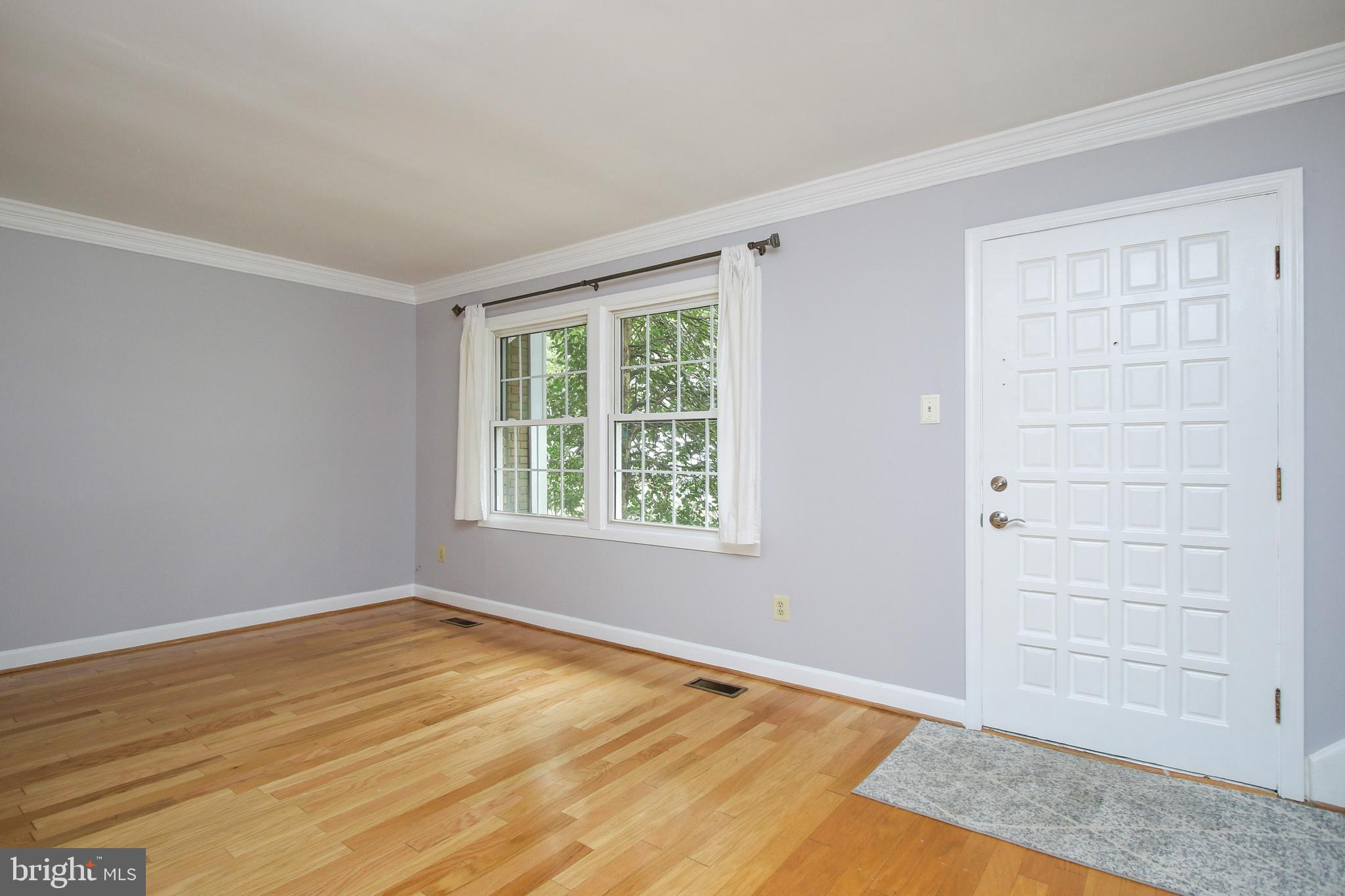 CROFTON TOWNE - Residential