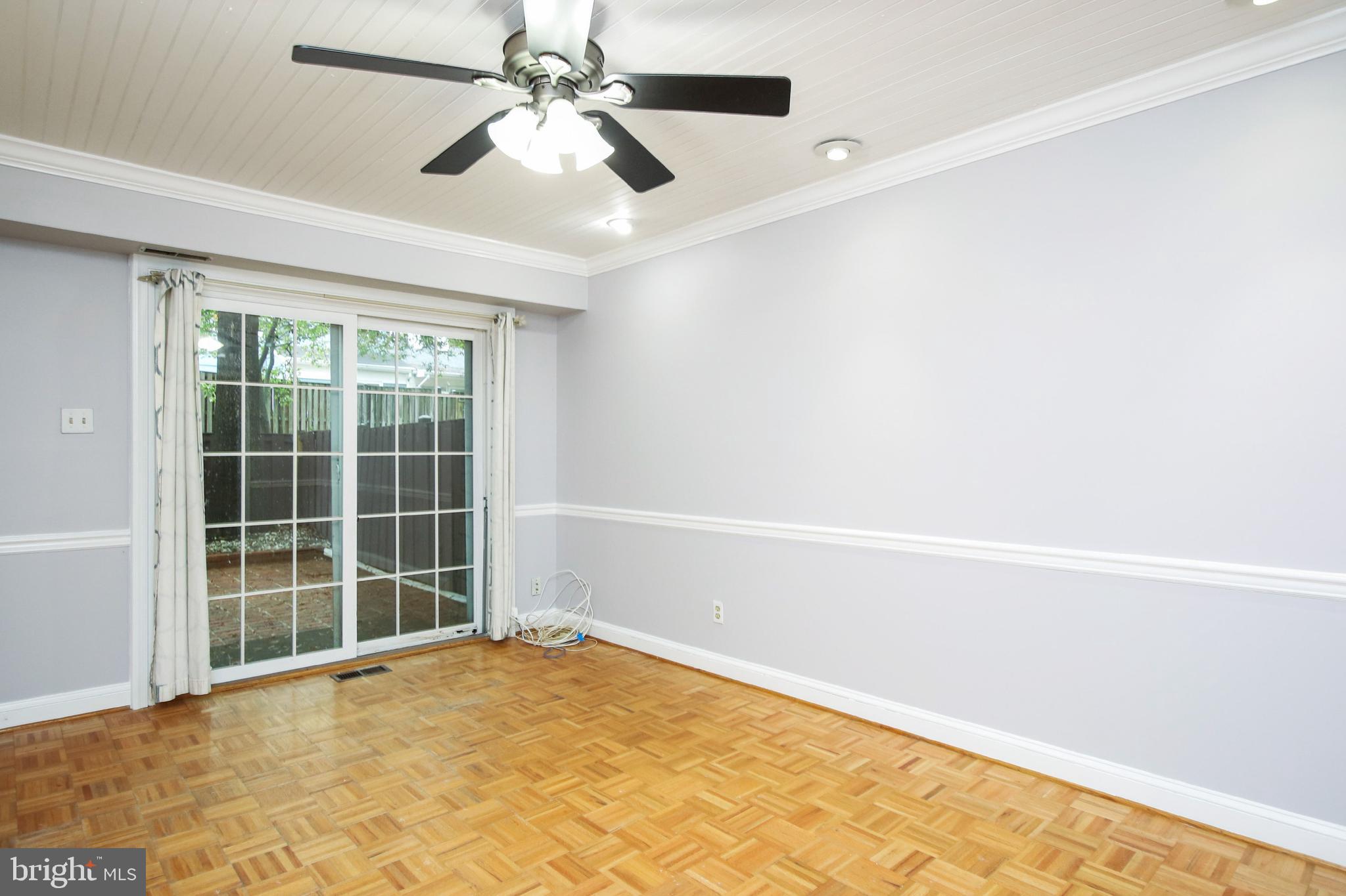 CROFTON TOWNE - Residential