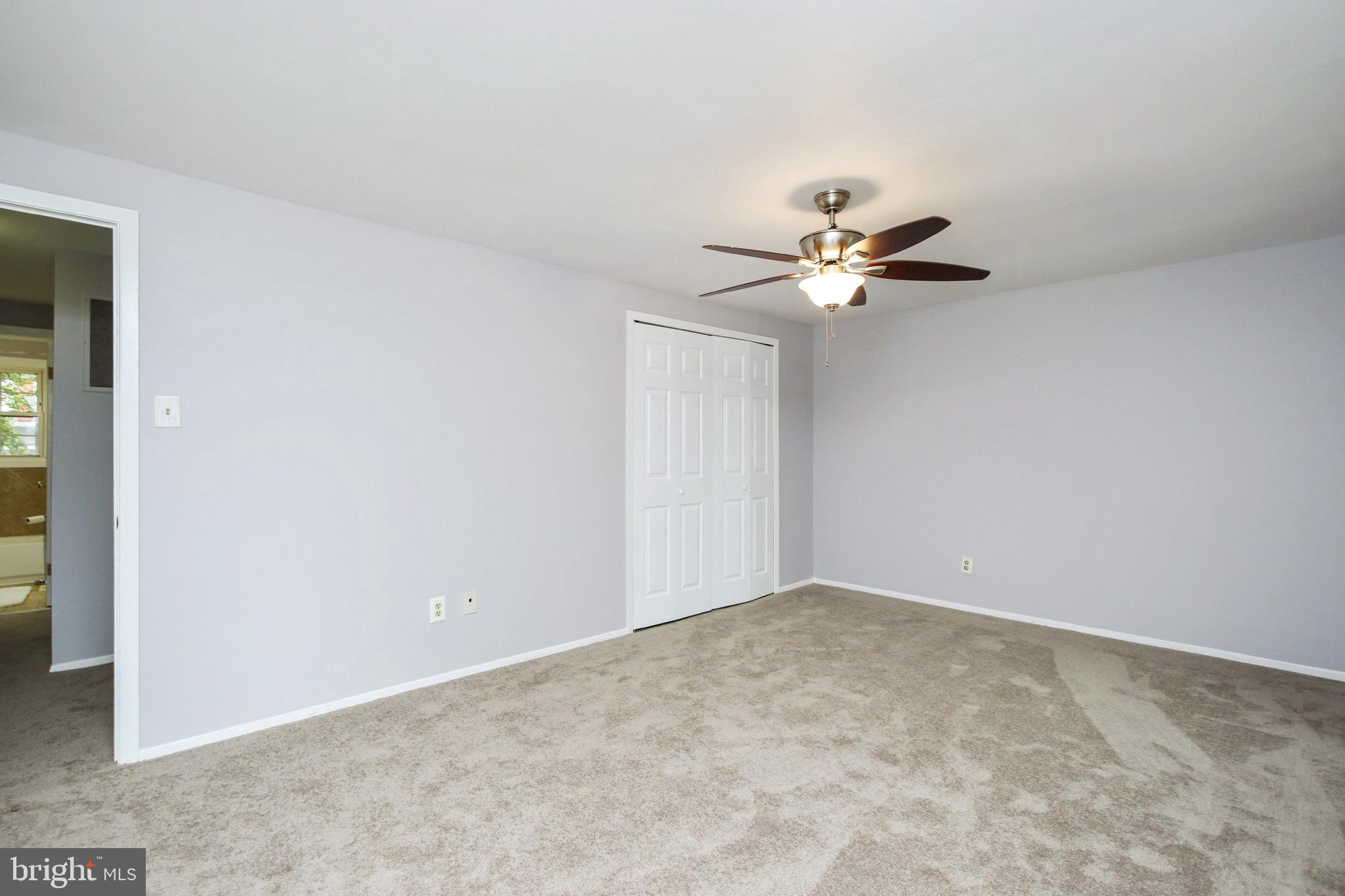 CROFTON TOWNE - Residential