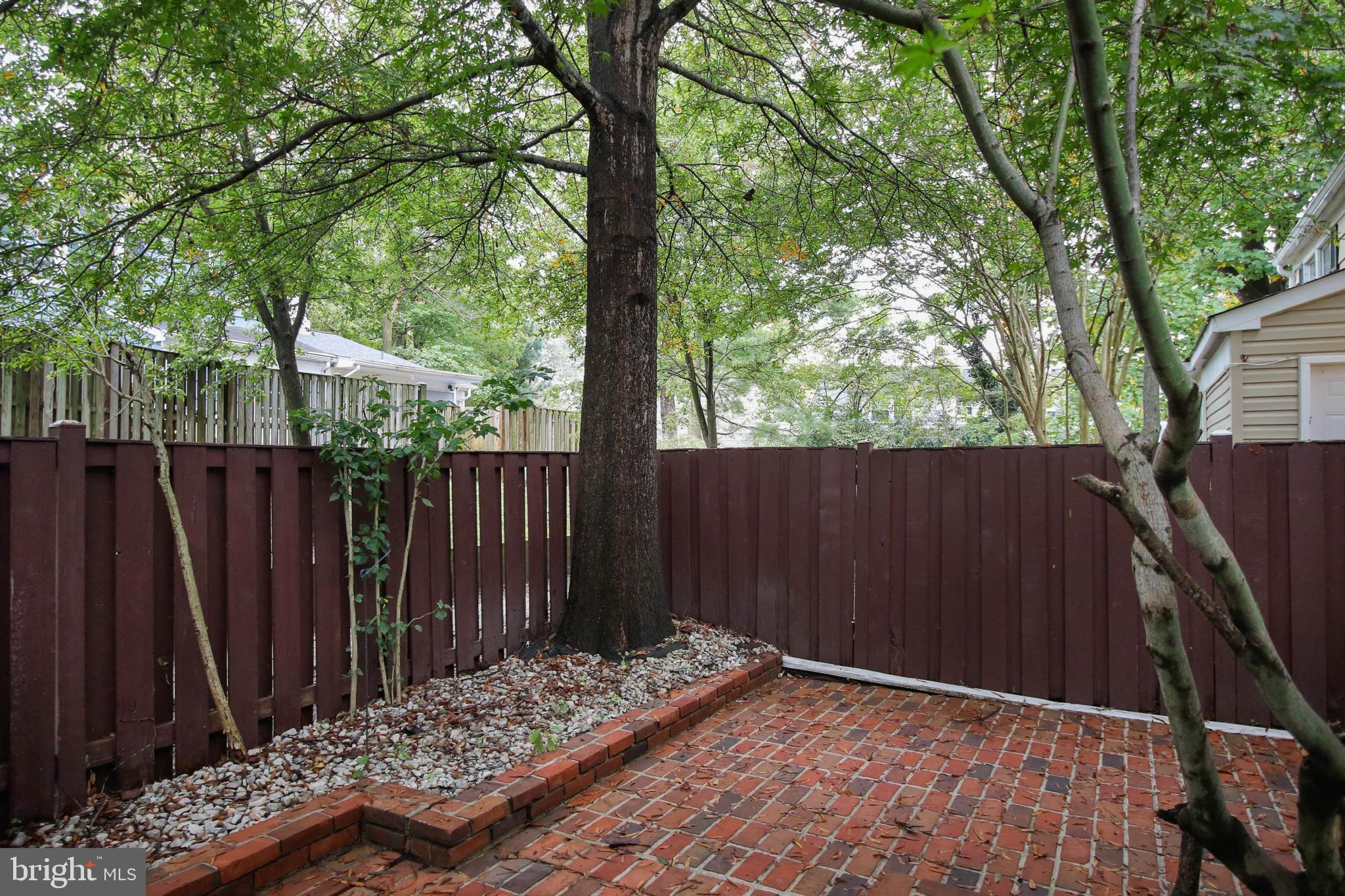 CROFTON TOWNE - Residential