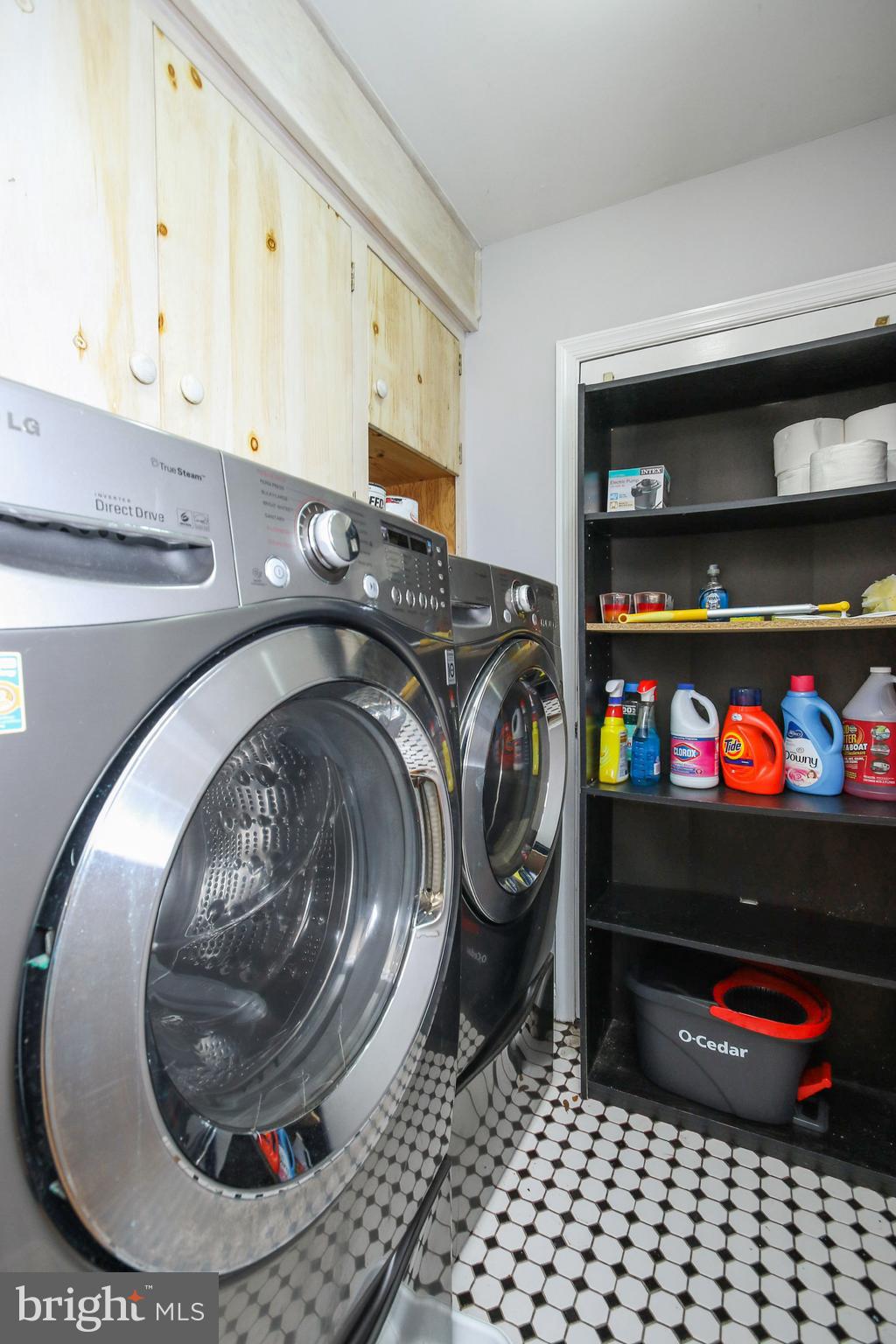 CROFTON TOWNE - Residential