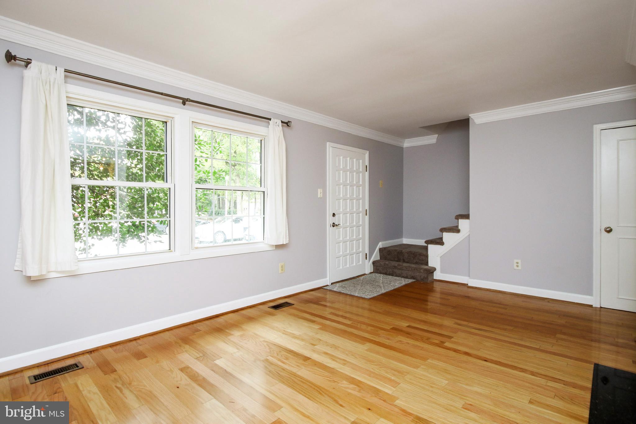 CROFTON TOWNE - Residential