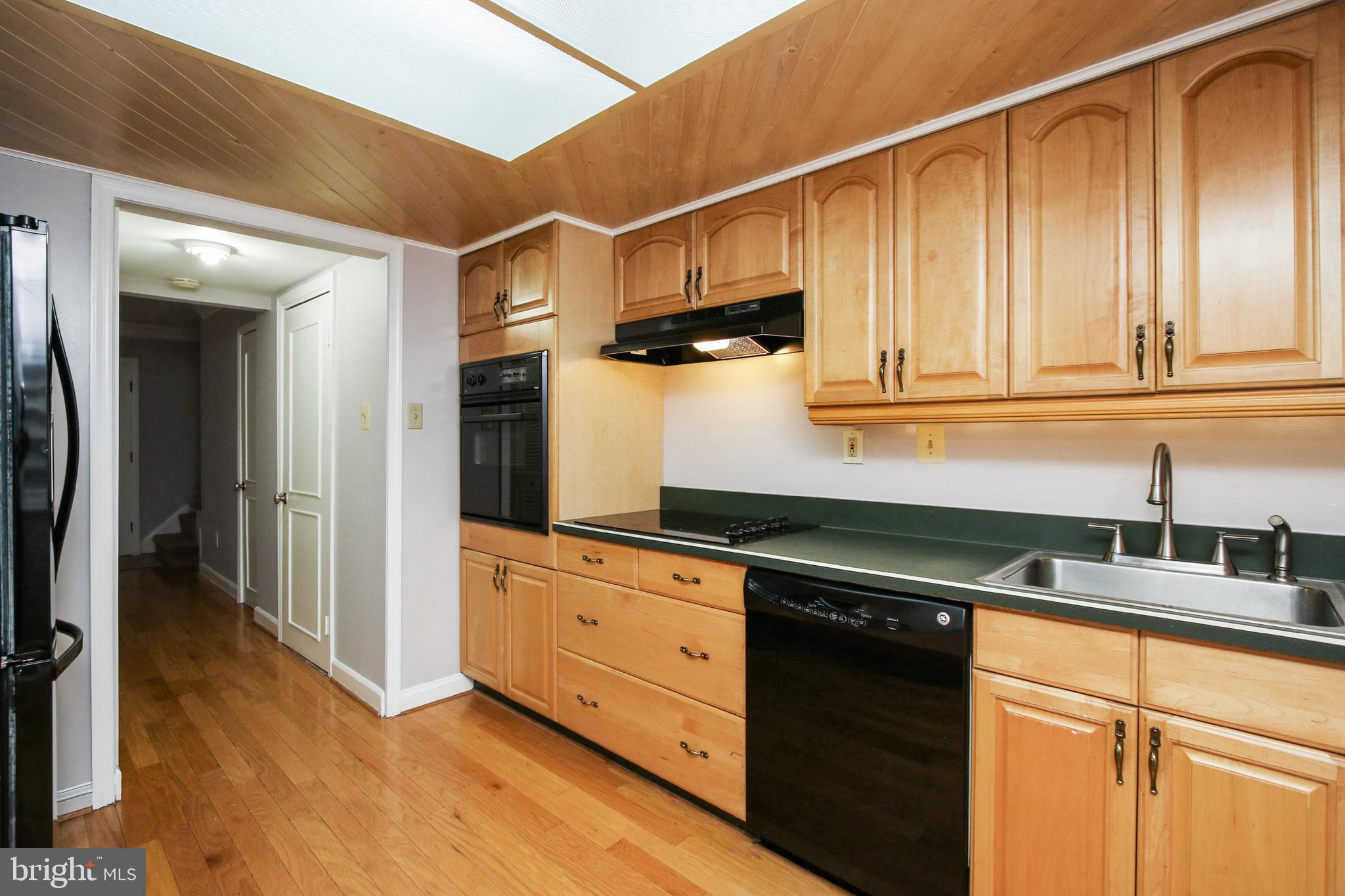 CROFTON TOWNE - Residential