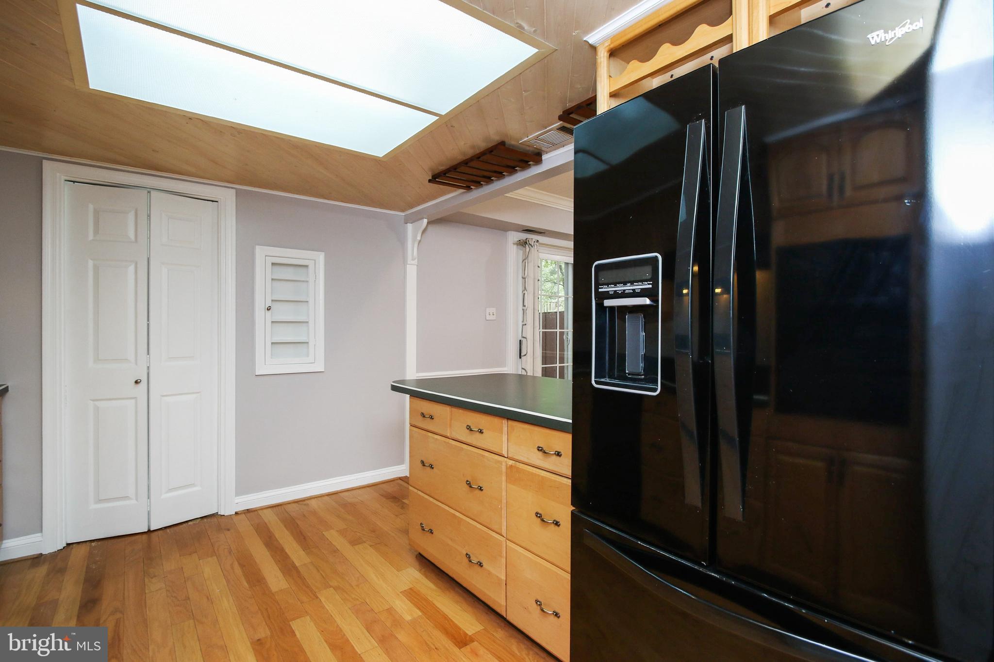 CROFTON TOWNE - Residential