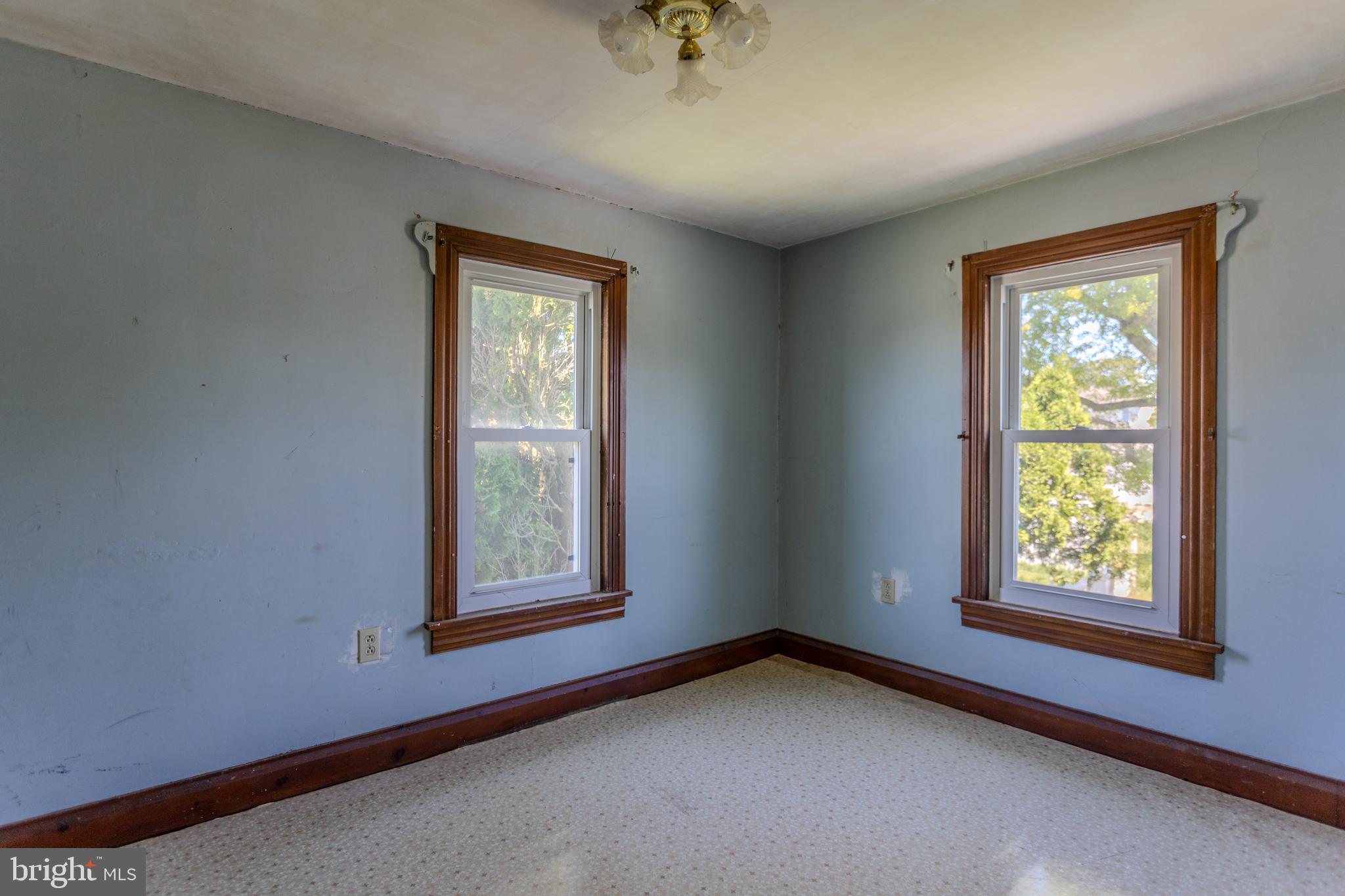 EDGEGROVE - Residential