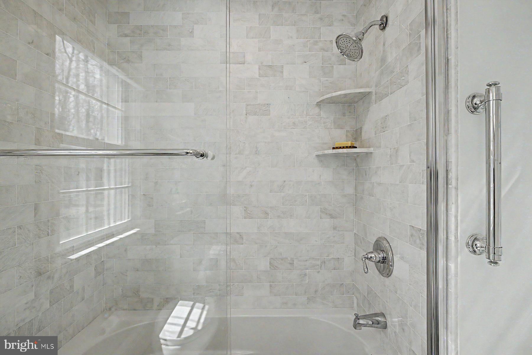 NON AVAILABLE - Residential