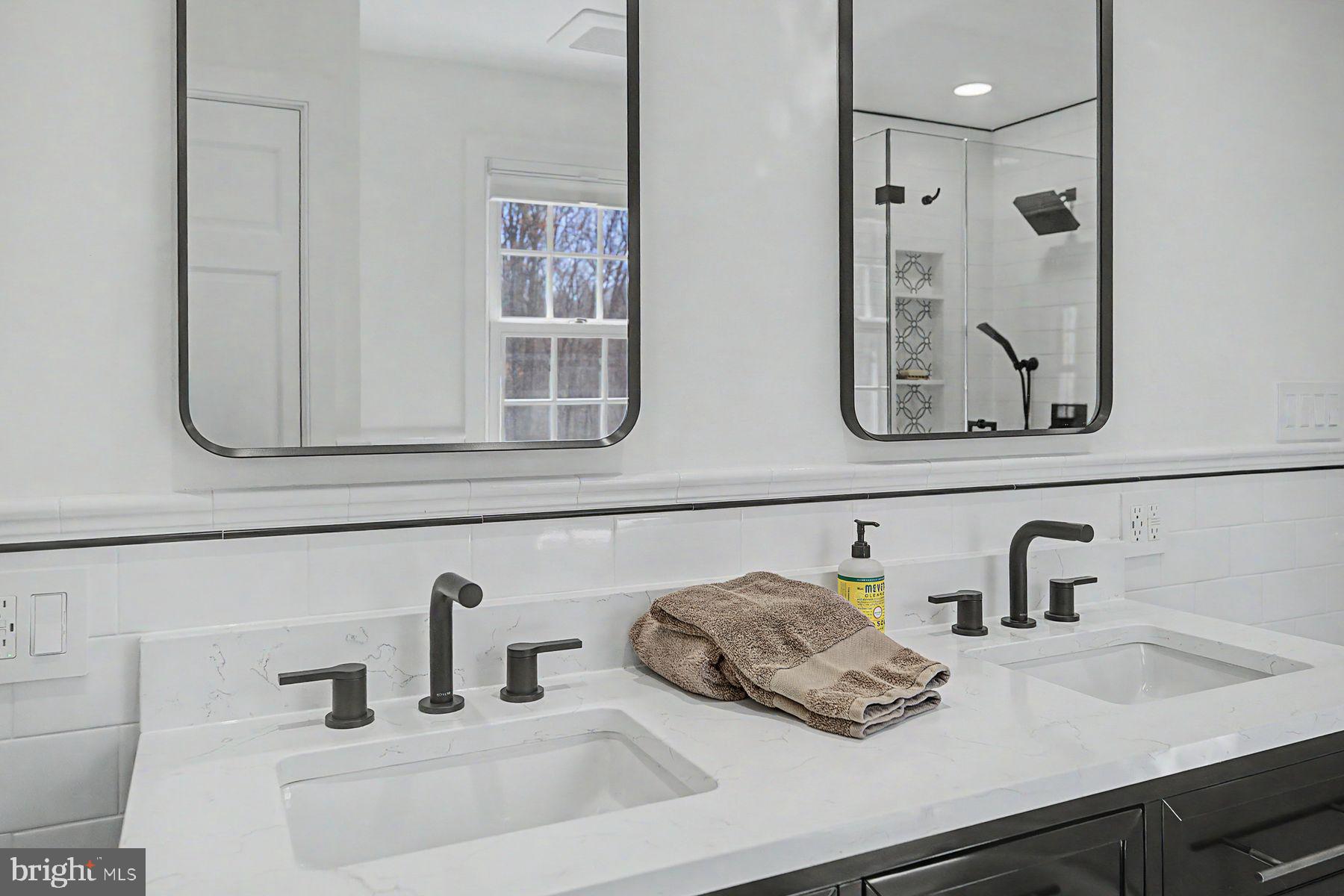 NON AVAILABLE - Residential