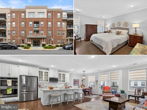 Photo of 23630 Havelock Walk Terrace #402, ASHBURN, VA 20148 (MLS # VALO2115762)