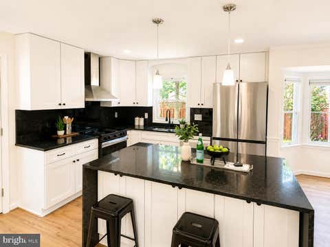 Homes For Sale - 8808 Black Alder Drive<br/> Fairfax County, ALEXANDRIA, VA 22309
