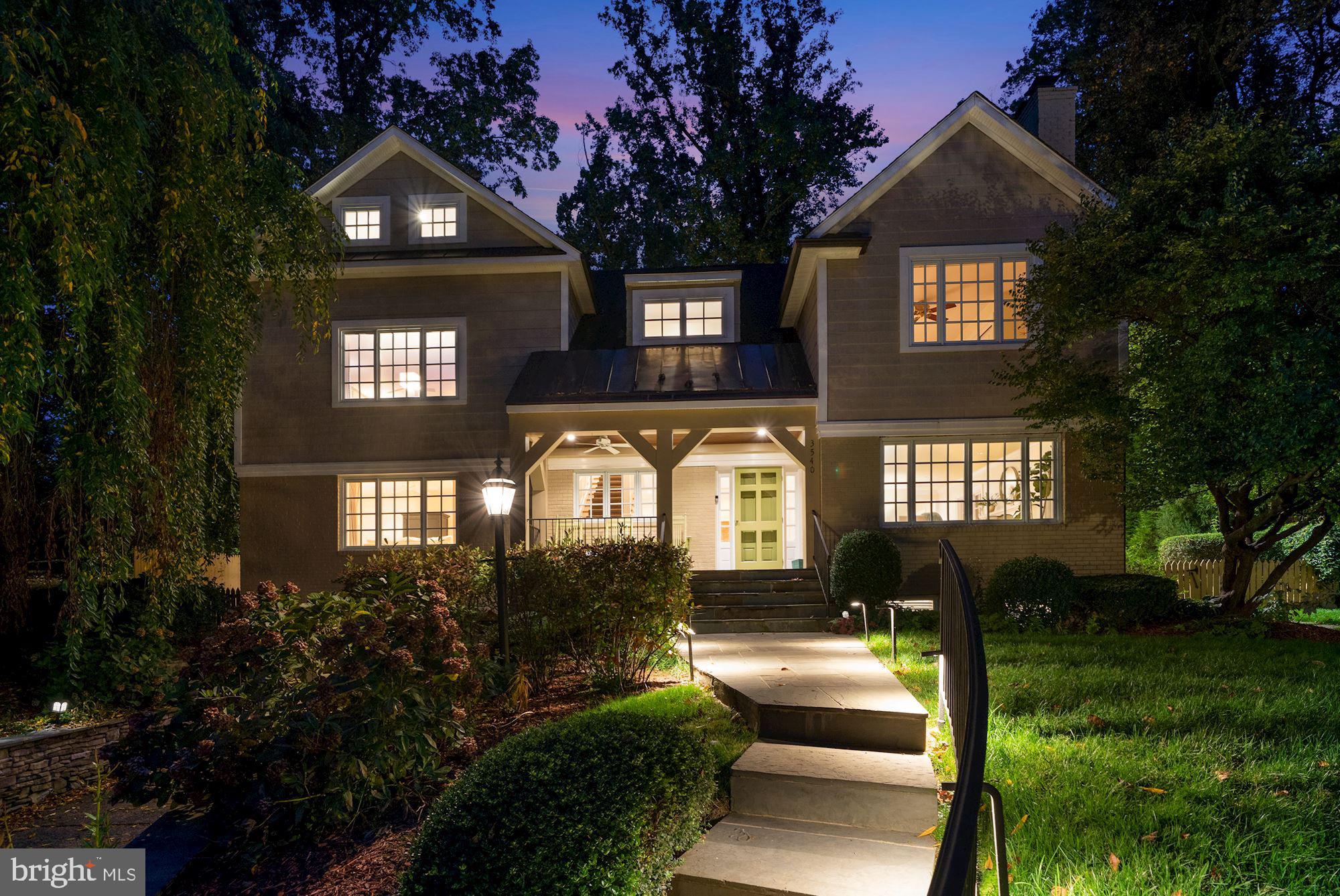 COUNTRY CLUB HILLS - Residential