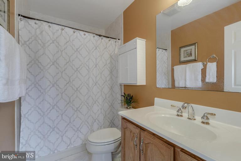 WAVERLY WEST - Residential Lease