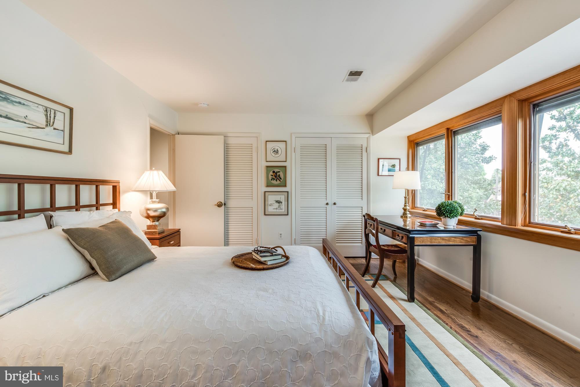 HORN POINT - Residential