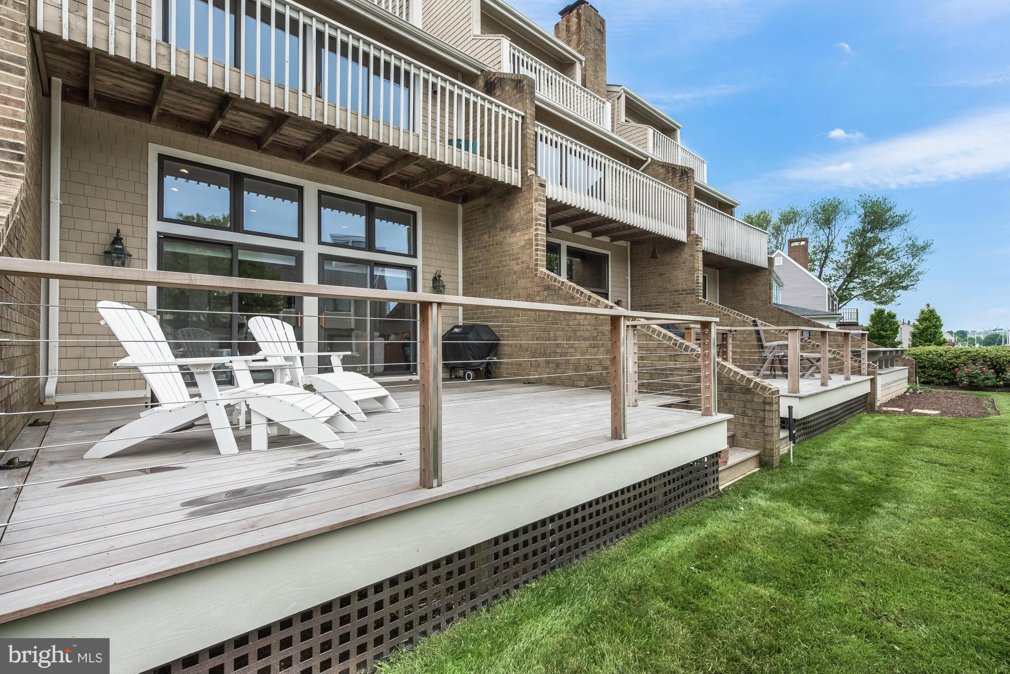 HORN POINT - Residential