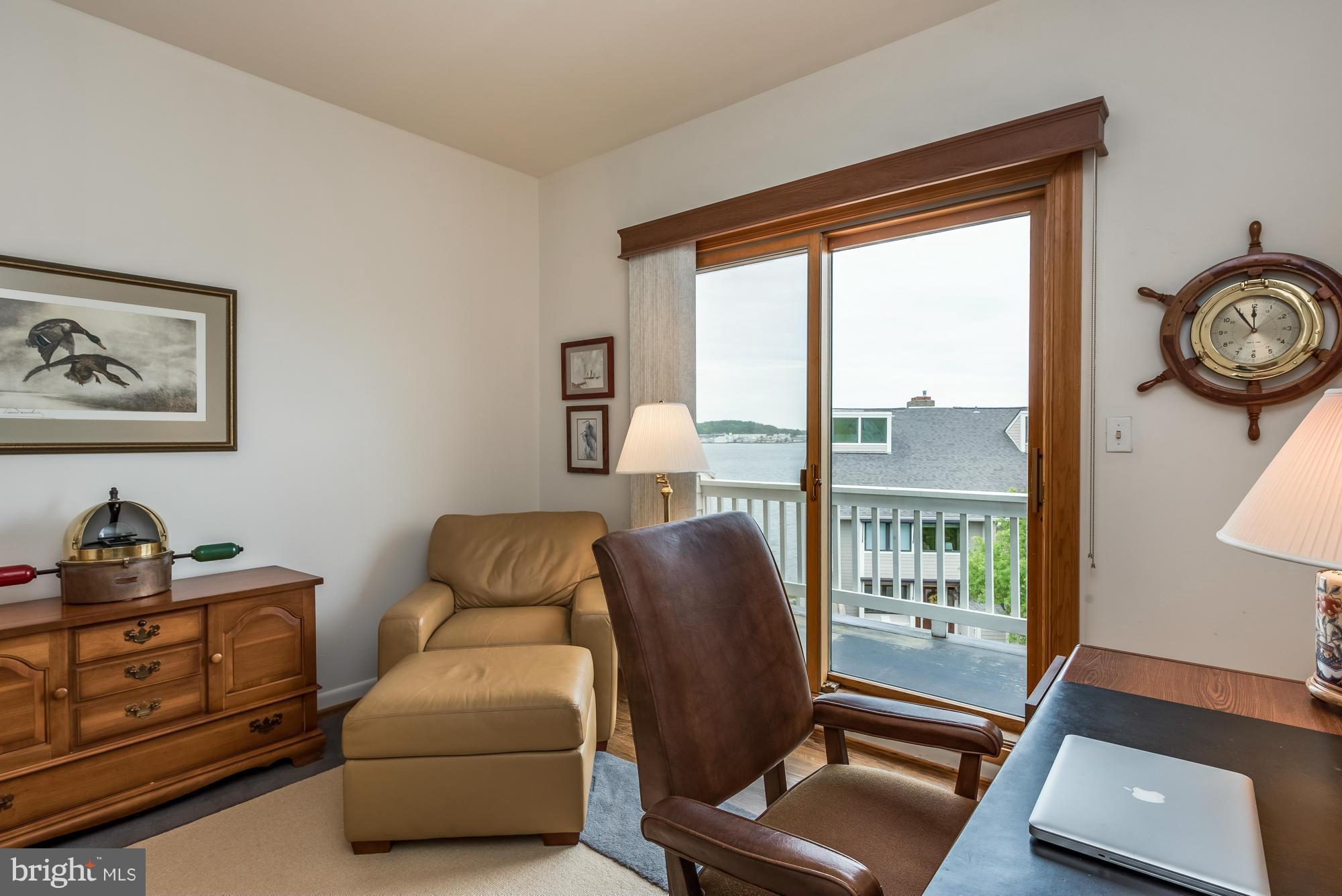 HORN POINT - Residential