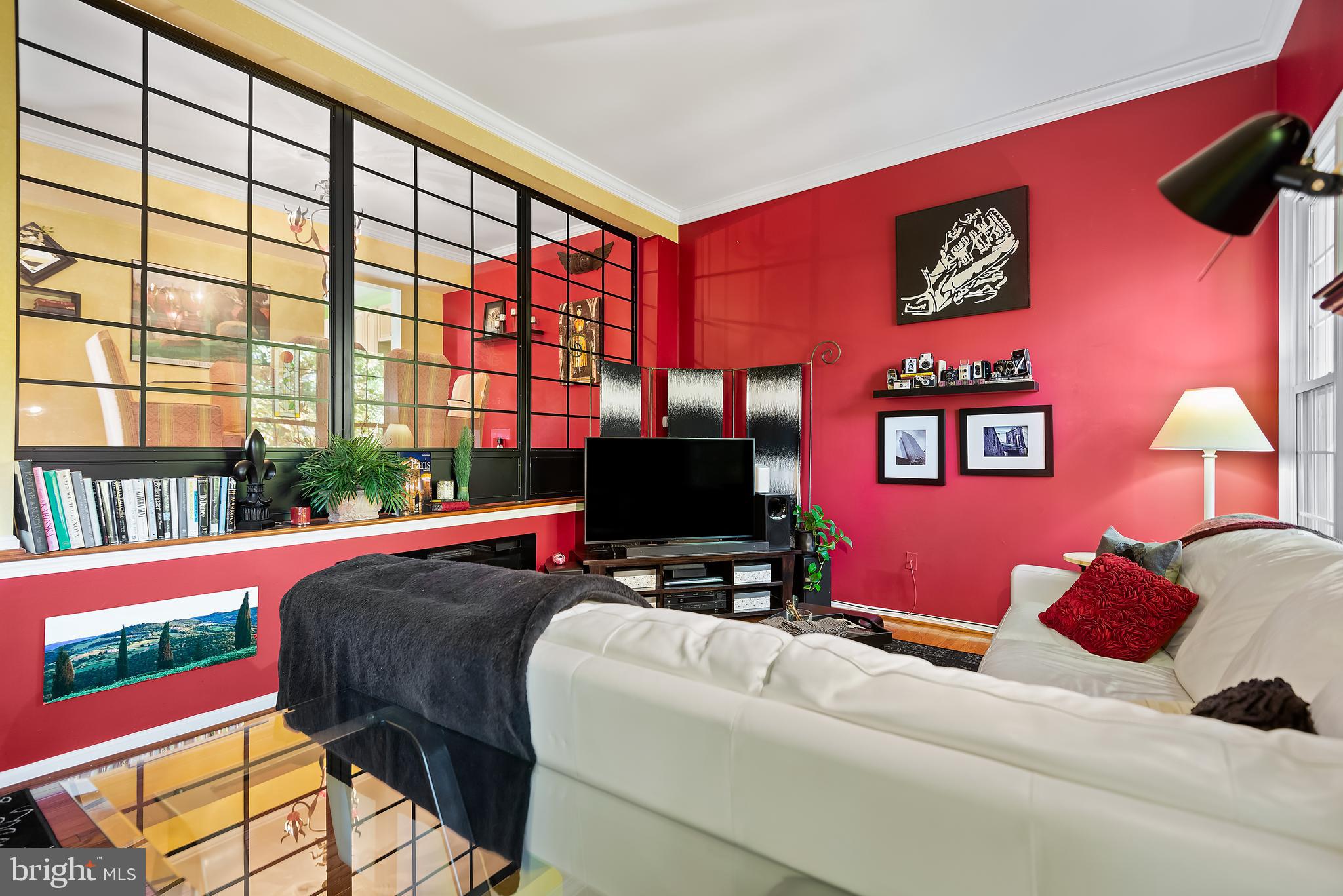 SHADY GROVE VILLAGE - Residential