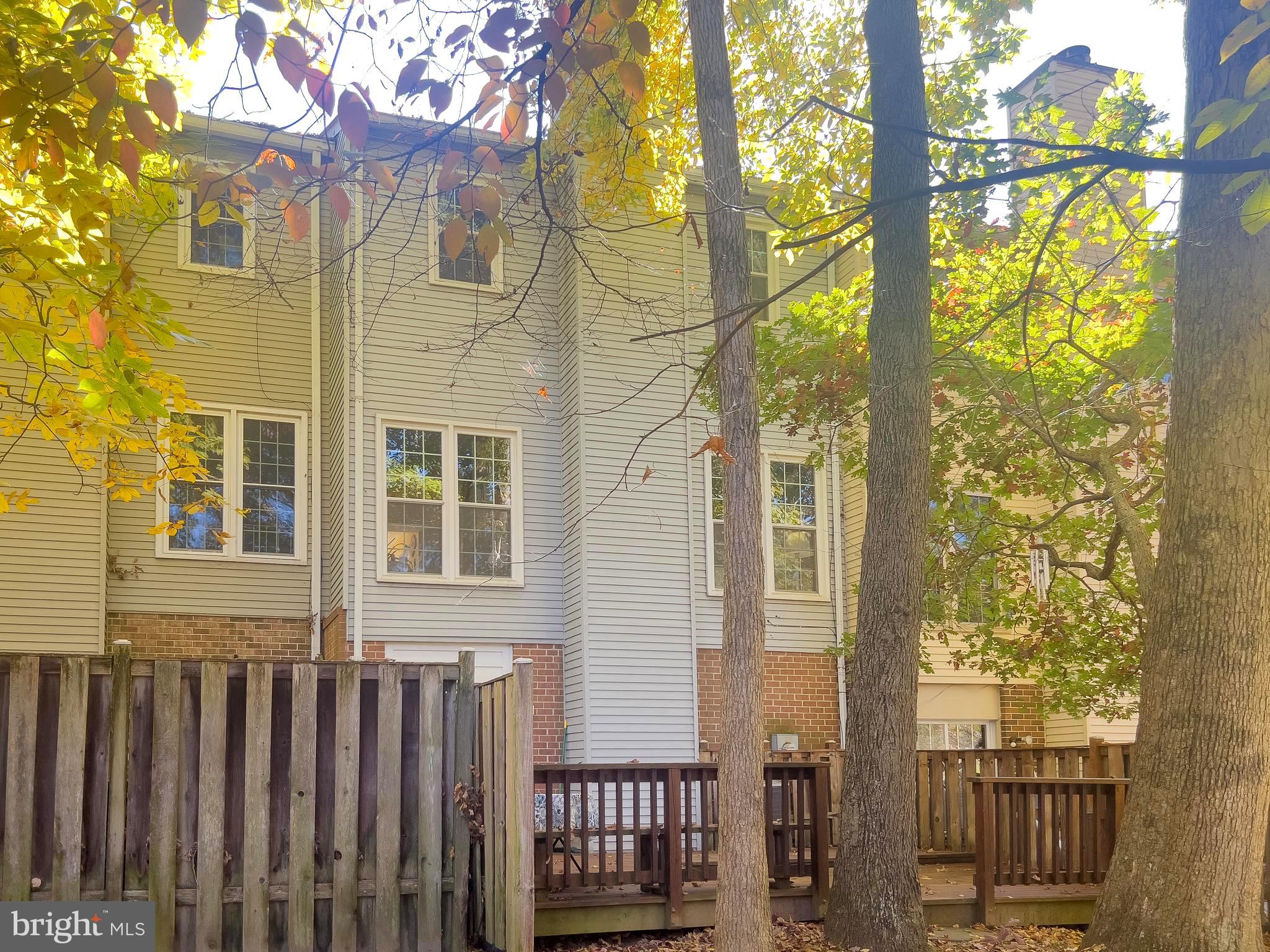 SHADY GROVE VILLAGE - Residential