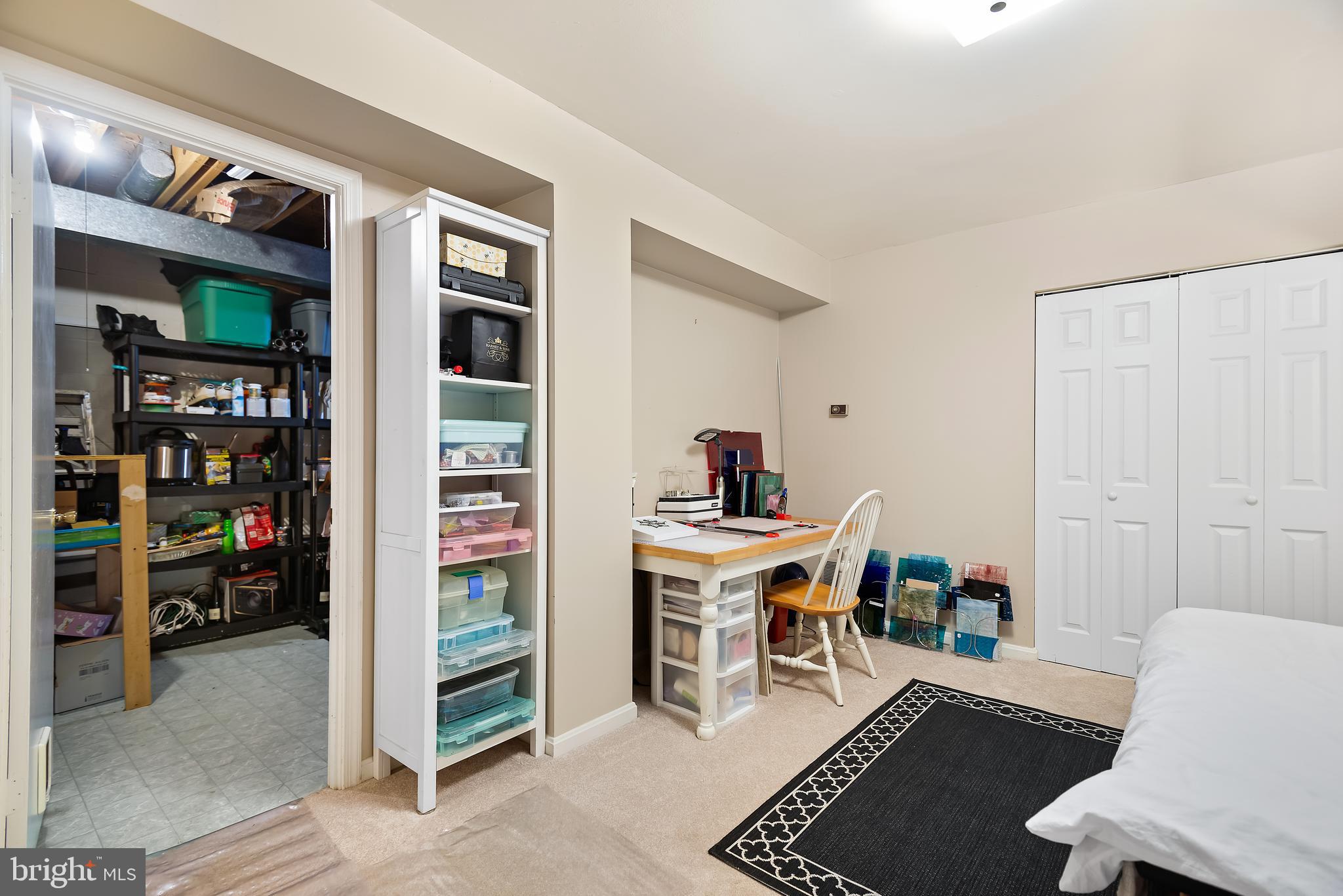 SHADY GROVE VILLAGE - Residential