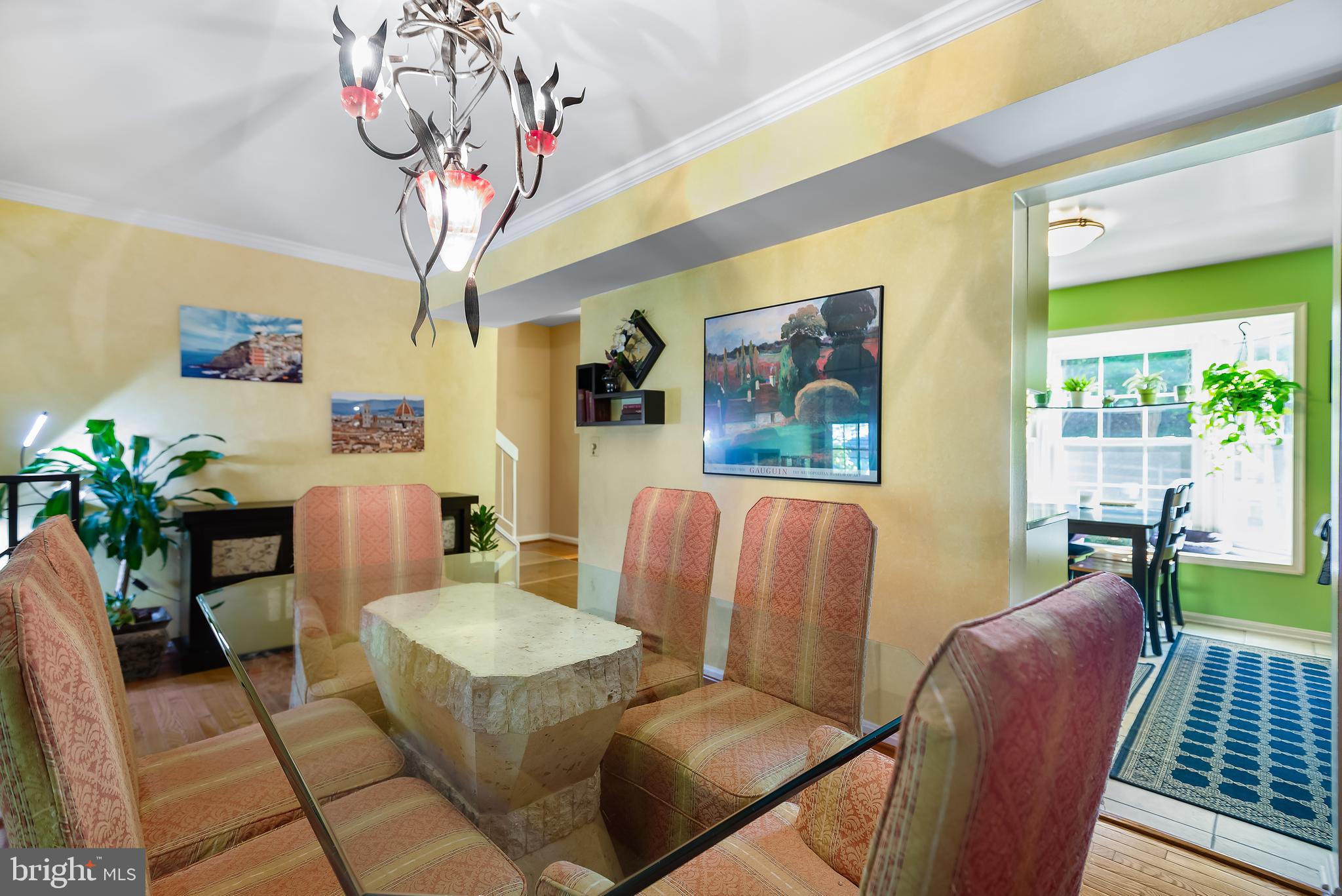 SHADY GROVE VILLAGE - Residential