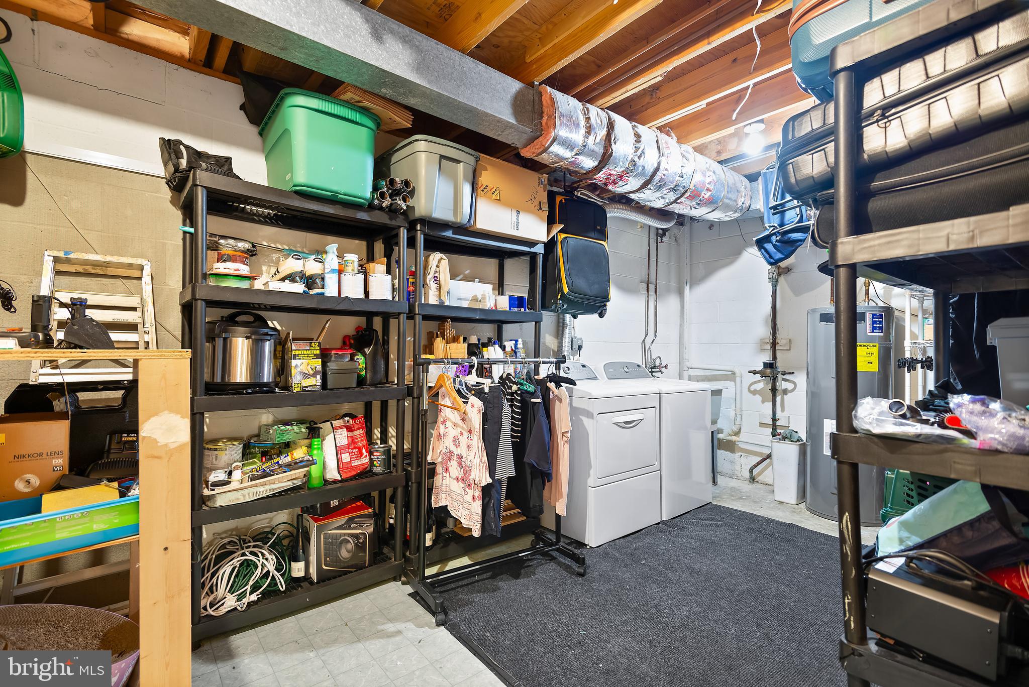 SHADY GROVE VILLAGE - Residential