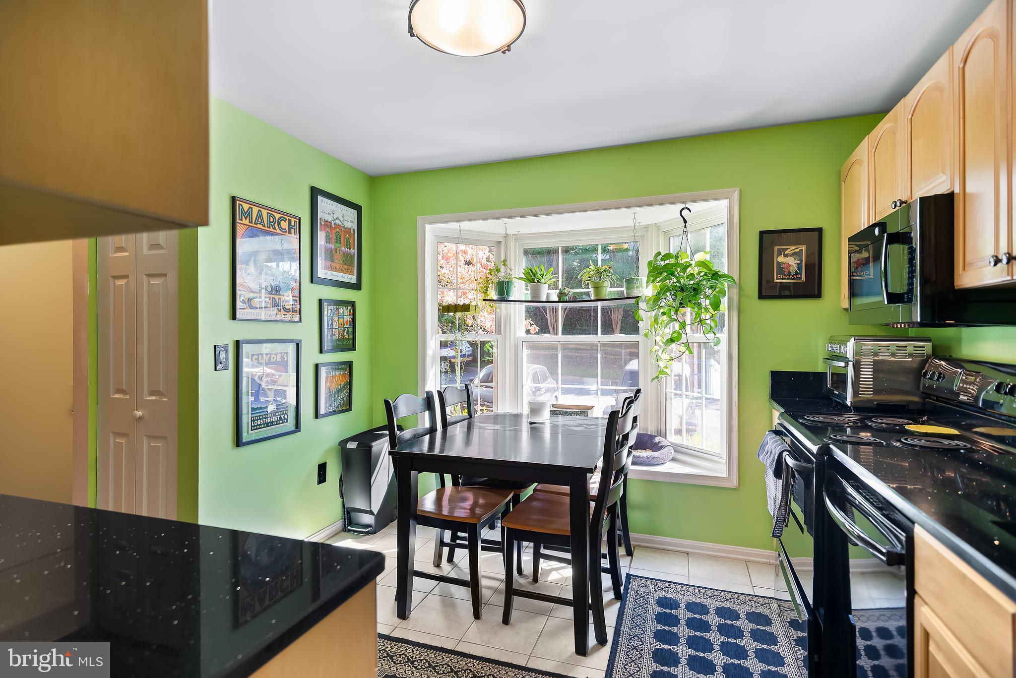 SHADY GROVE VILLAGE - Residential