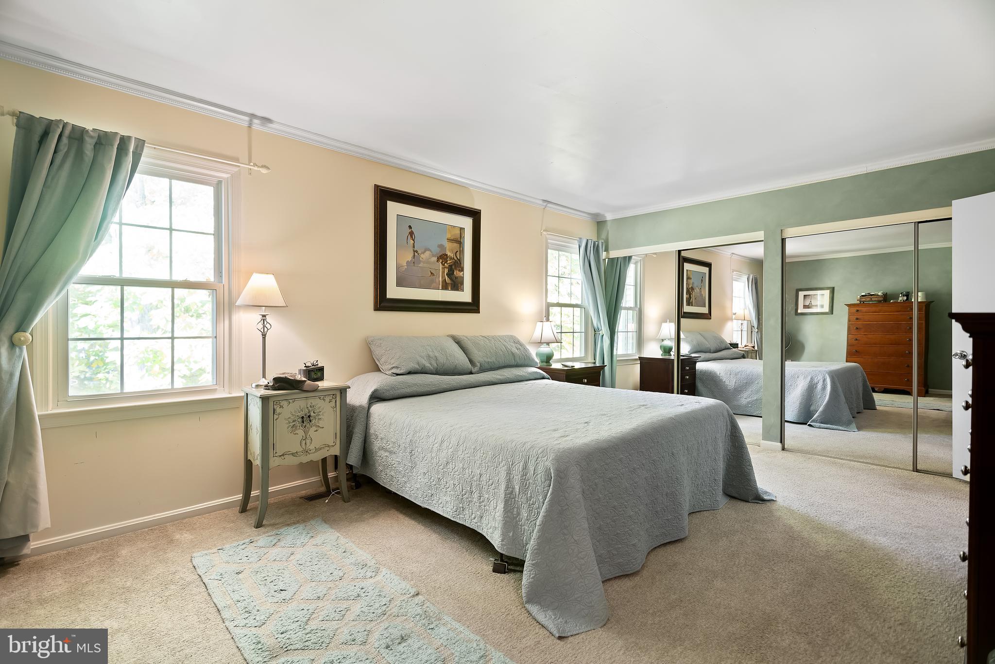 SHADY GROVE VILLAGE - Residential