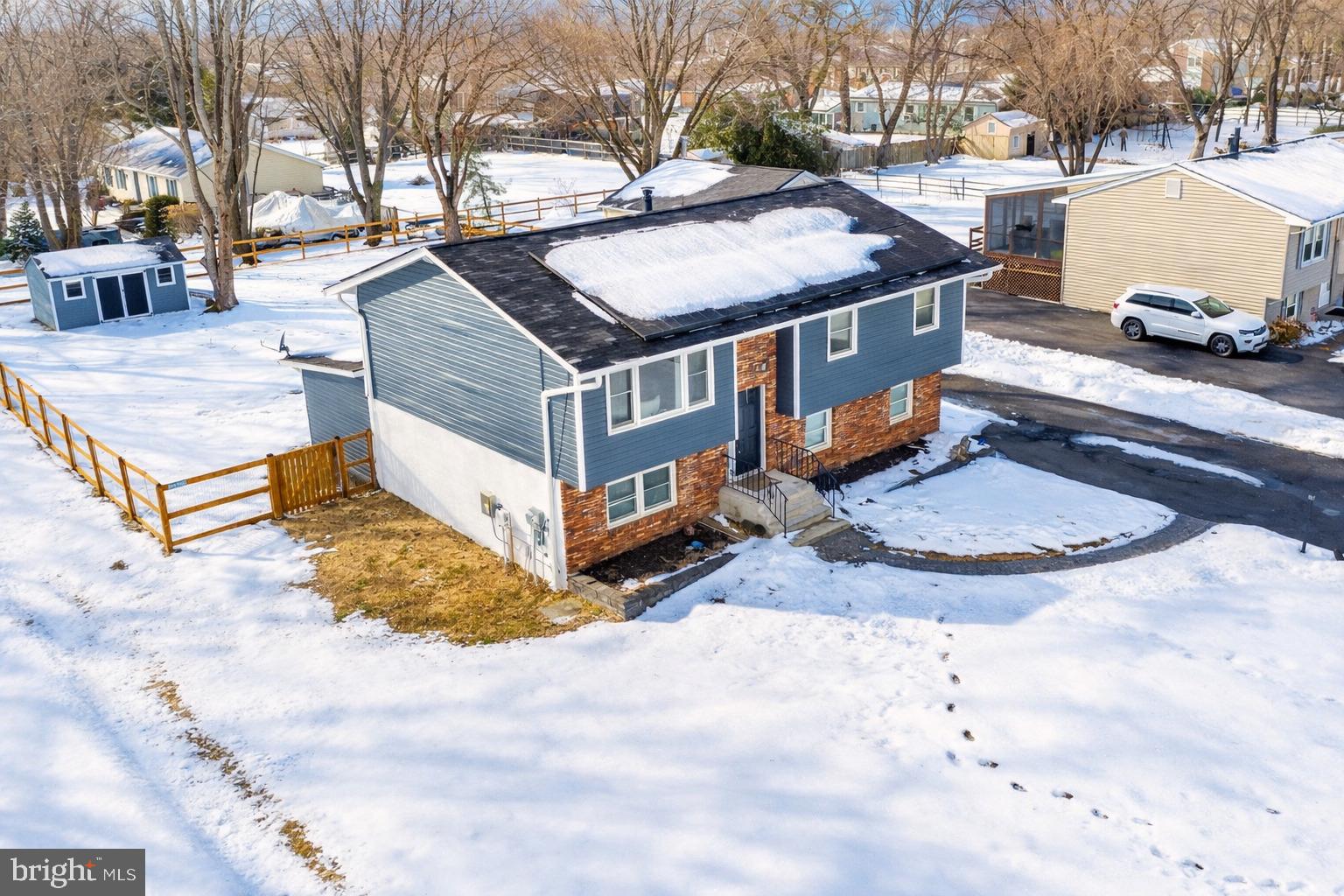 KENT ISLAND ESTATES - Residential