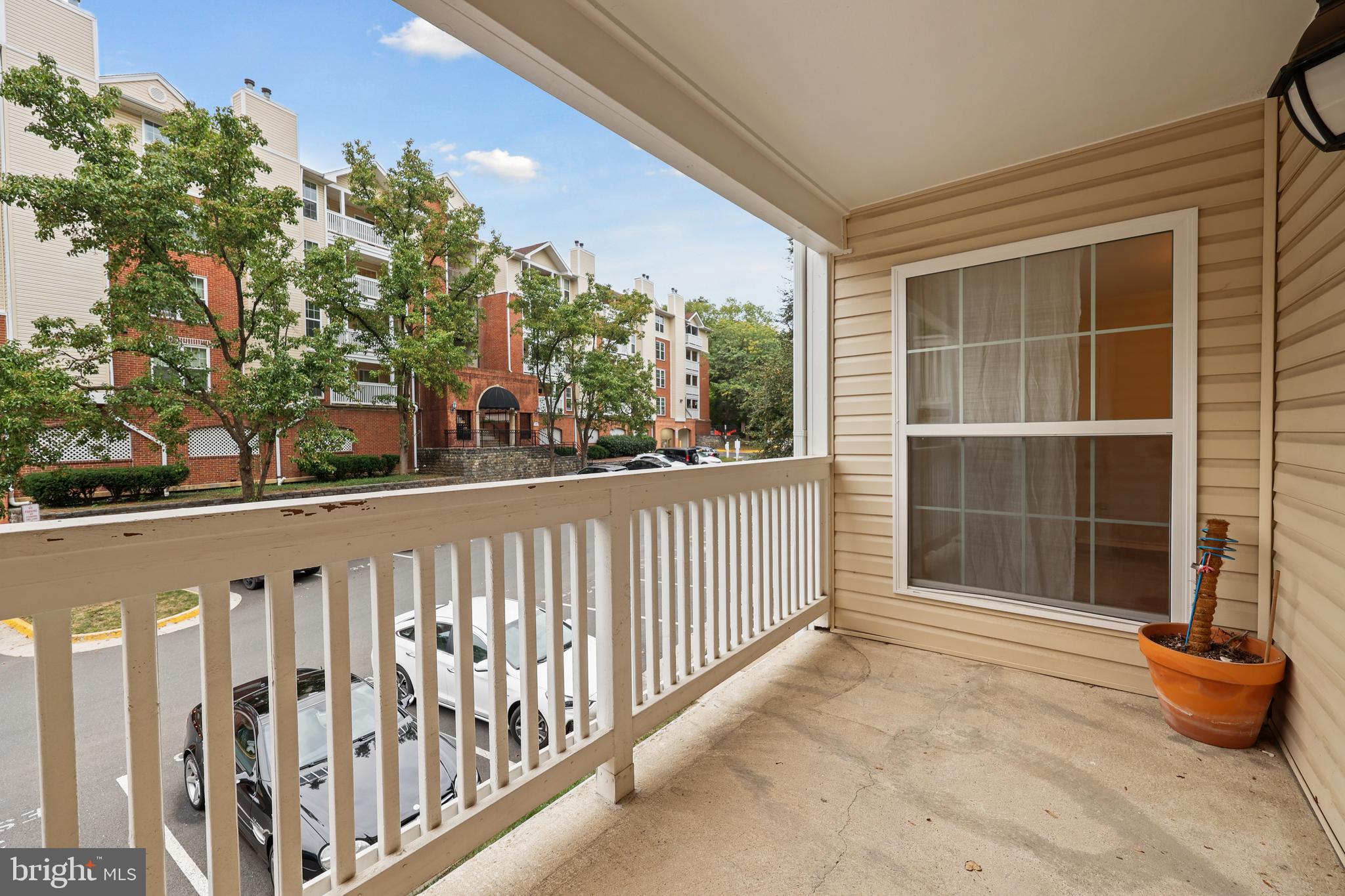 FOUNTAINS AT MCLEAN - Residential