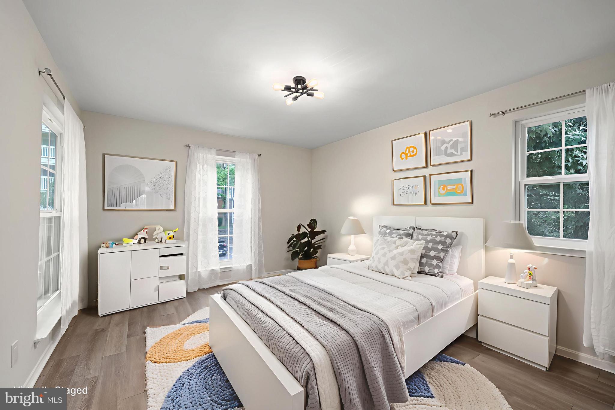 FOUNTAINS AT MCLEAN - Residential