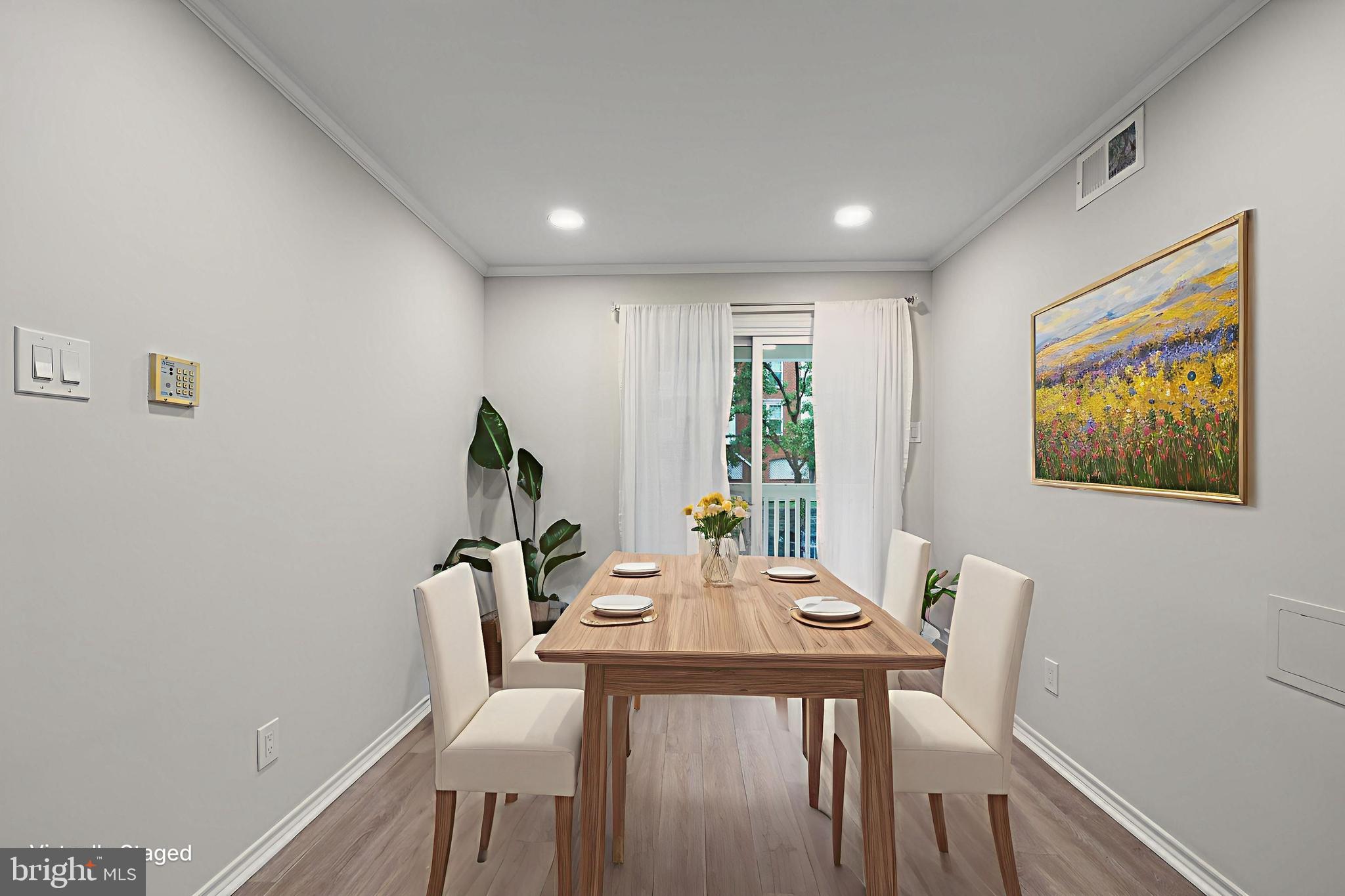 FOUNTAINS AT MCLEAN - Residential