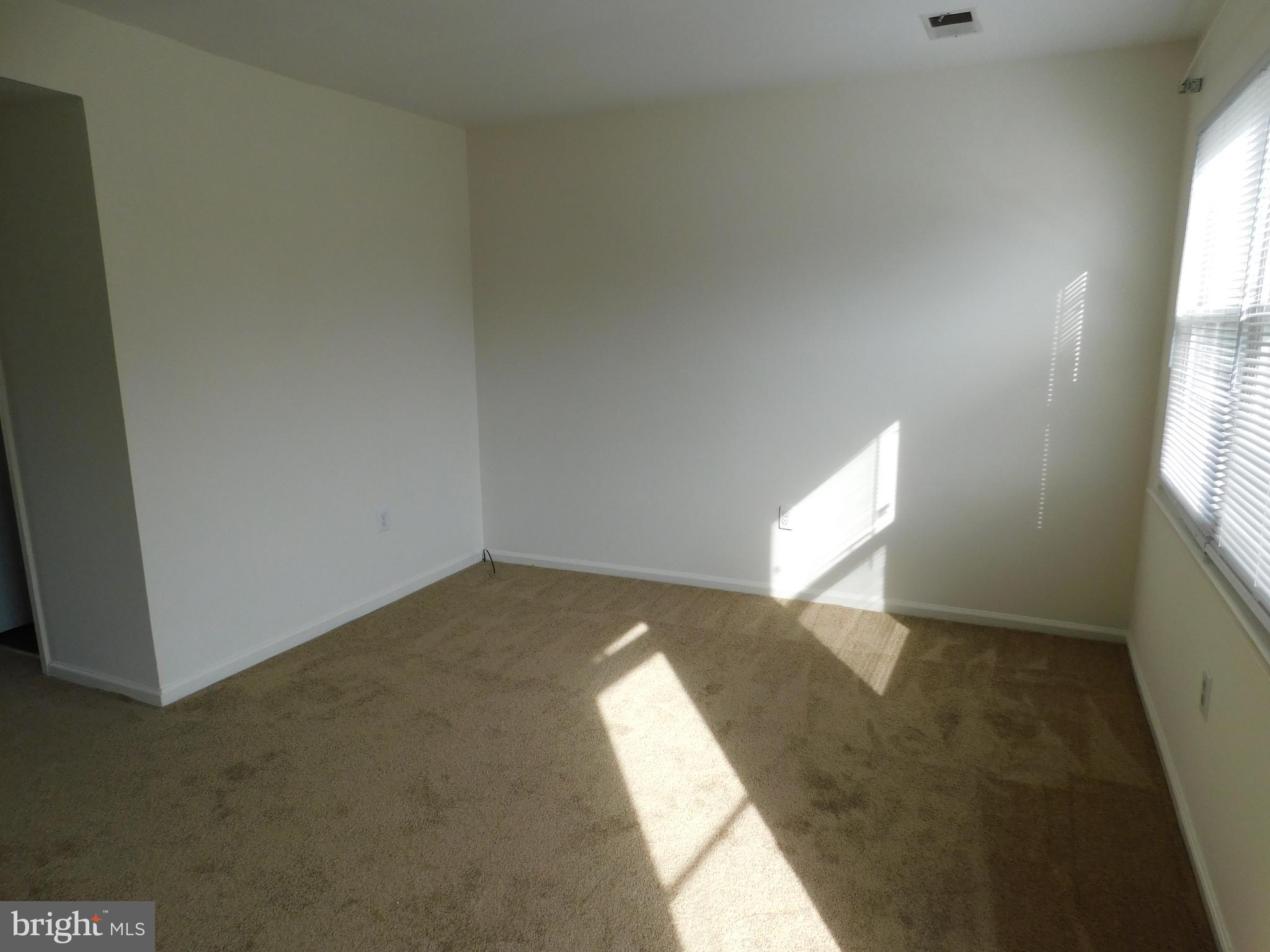 BATTLETOWN - Residential Lease