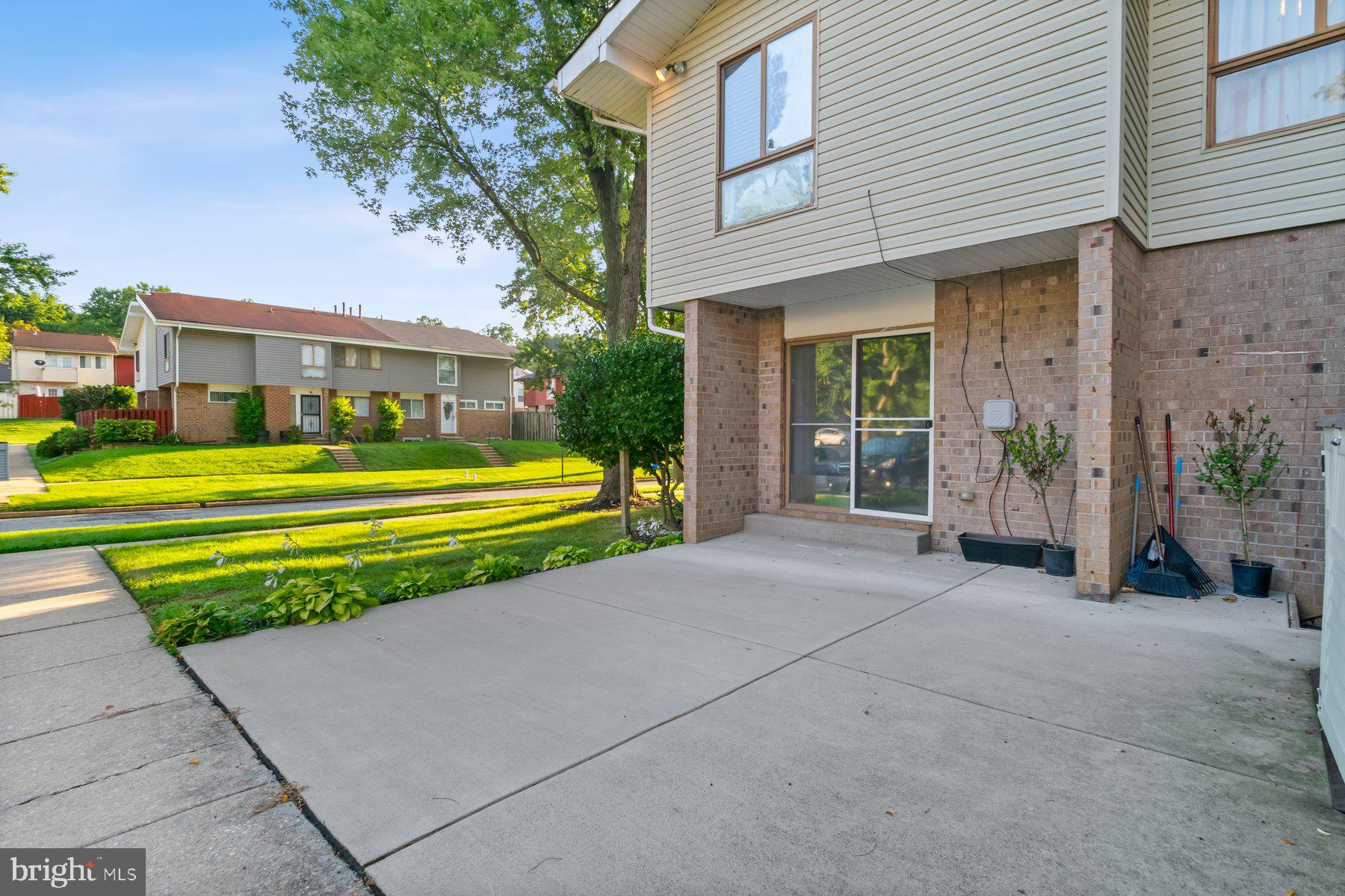 11 PAPAGO COURT