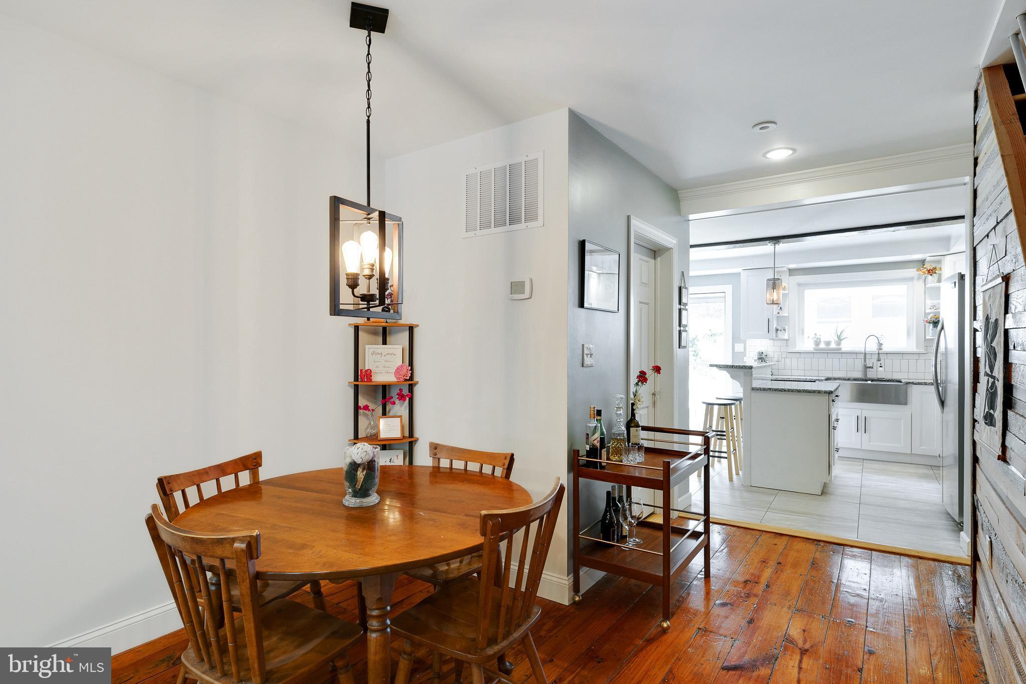PASSYUNK SQUARE - Residential