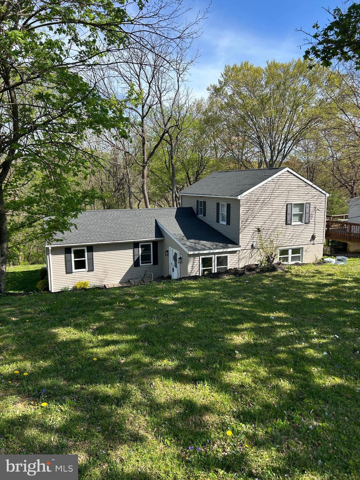 724 BAUMGARDNER ROAD
