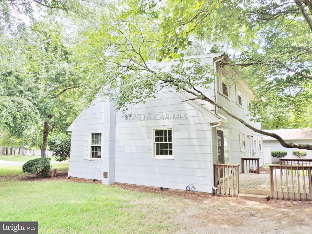 RIAWALKIN ACRES - Residential