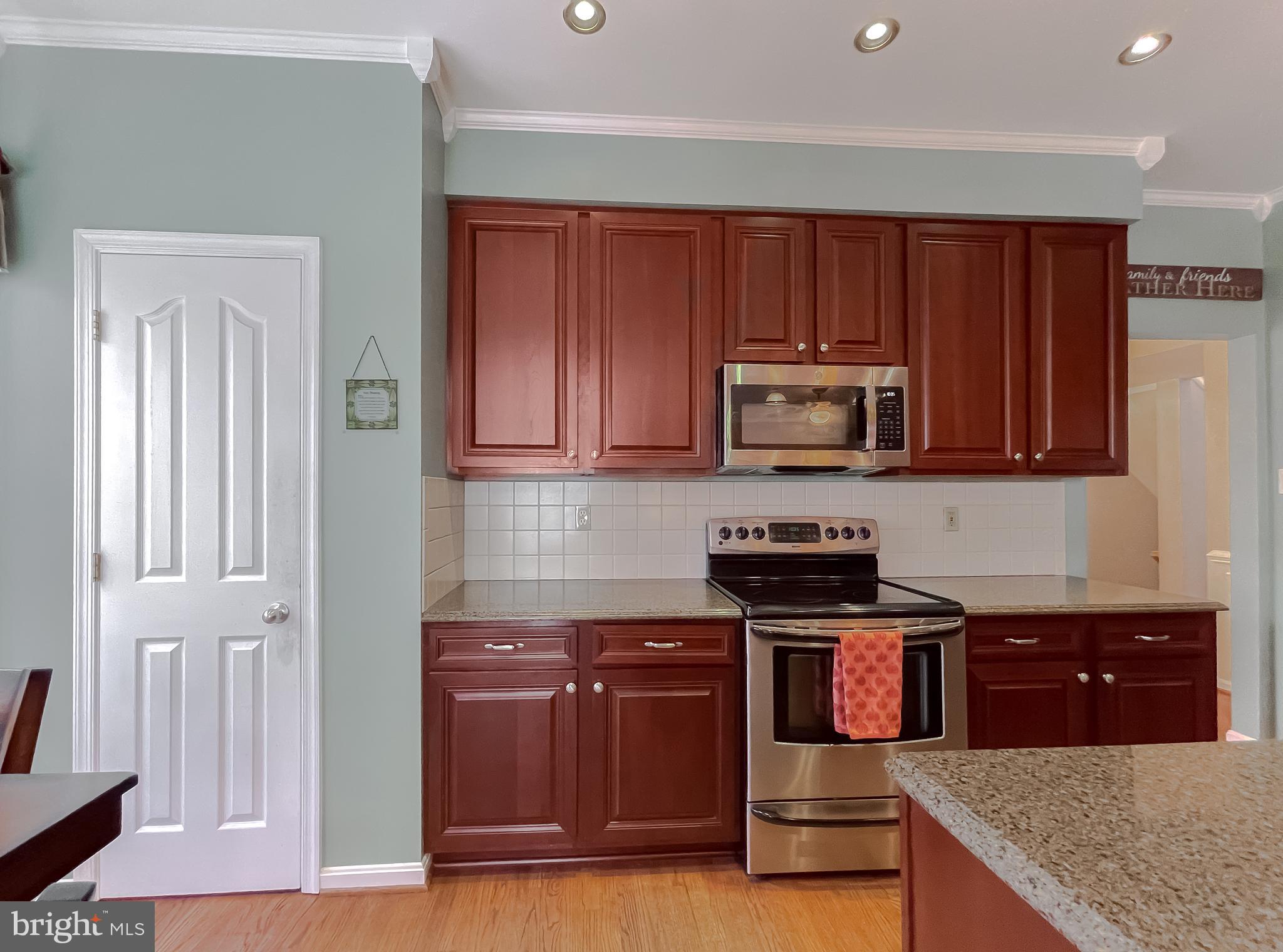 PINEY ORCHARD - Residential