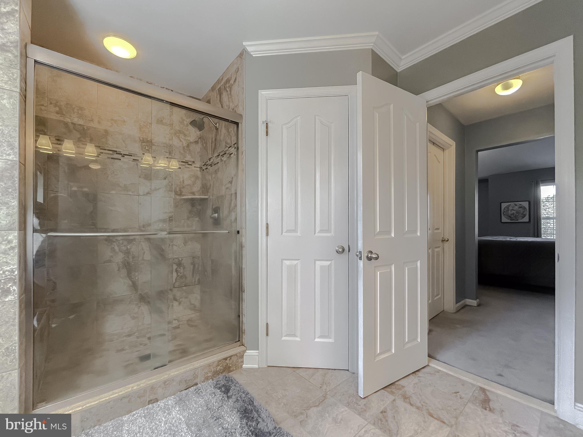 PINEY ORCHARD - Residential