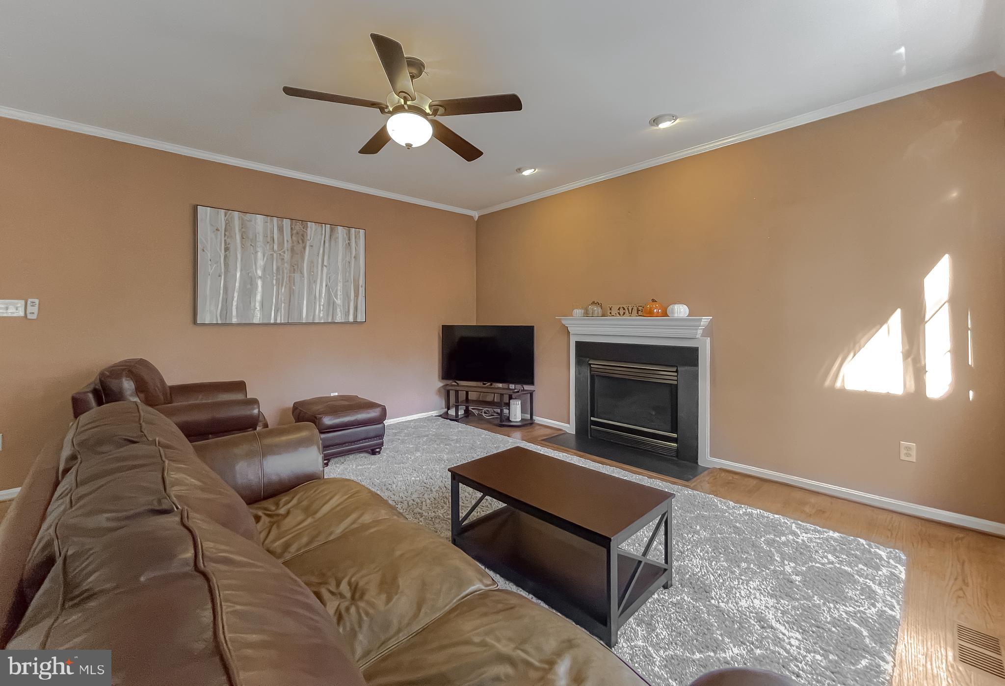 PINEY ORCHARD - Residential