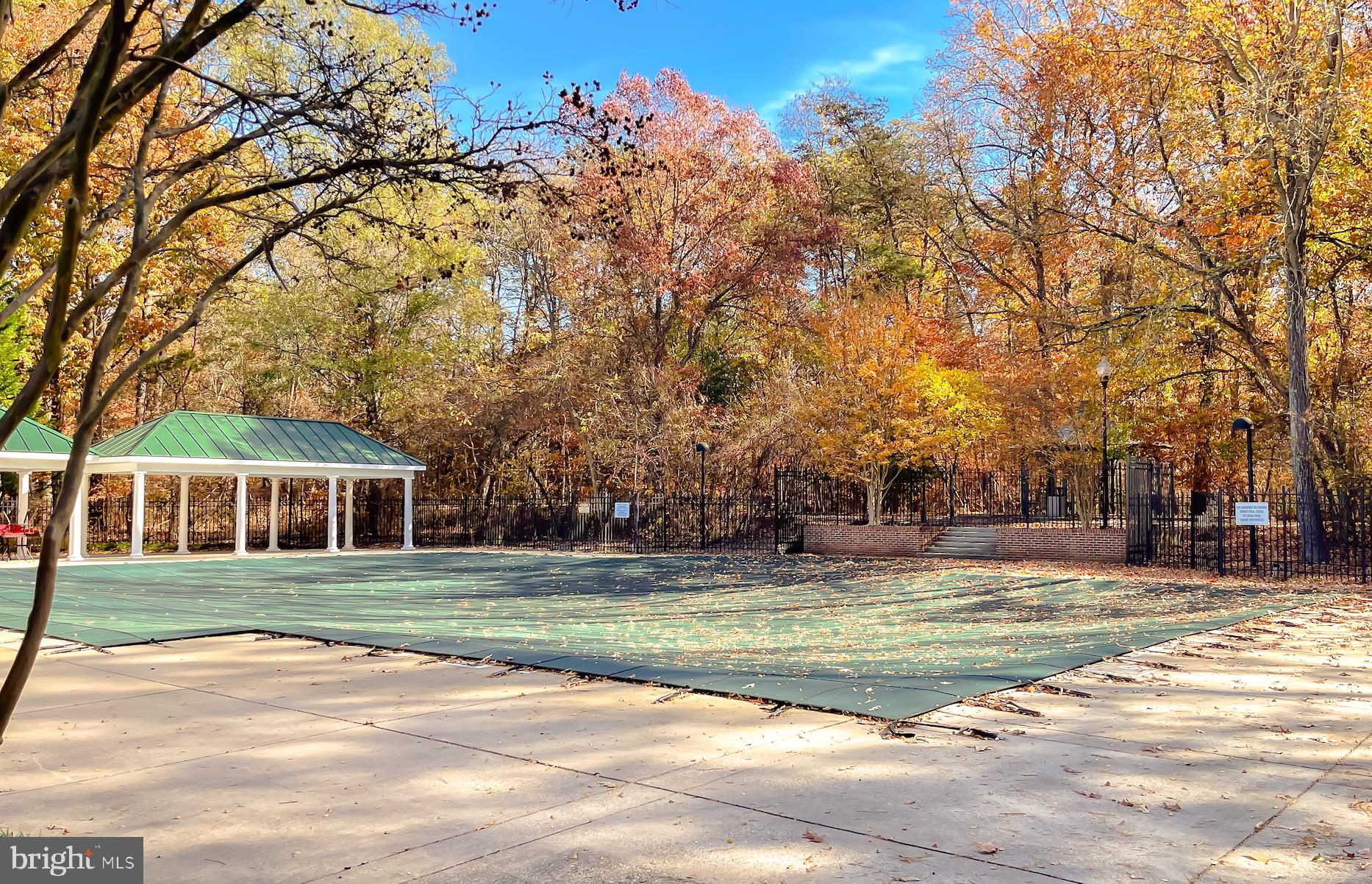 PINEY ORCHARD - Residential