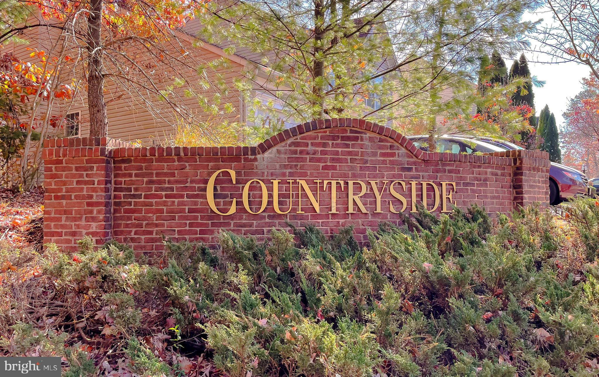 PINEY ORCHARD - Residential