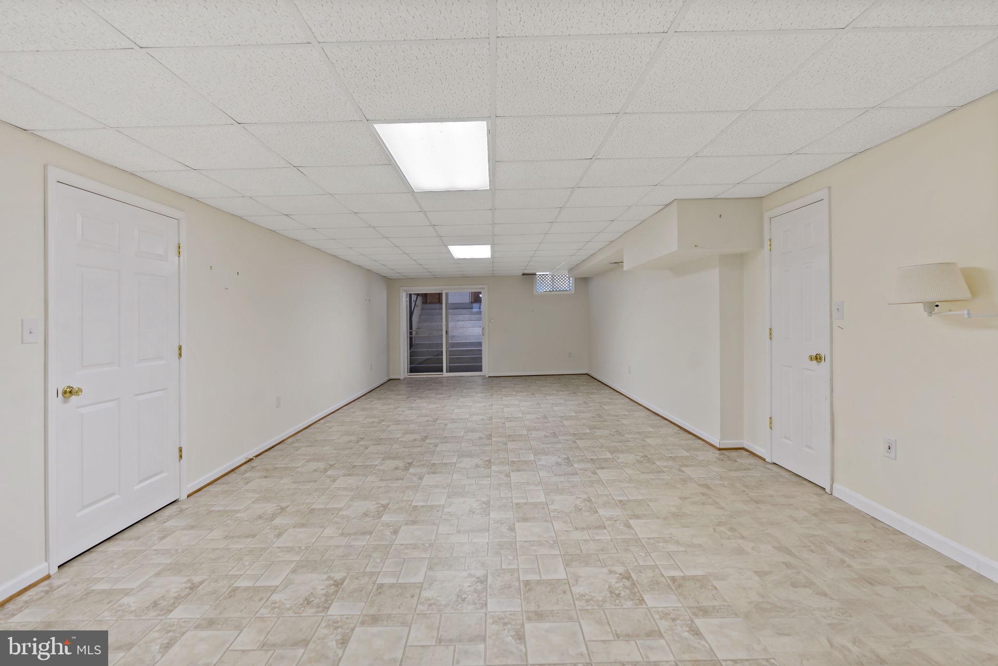 APPLE KNOLLS - Residential