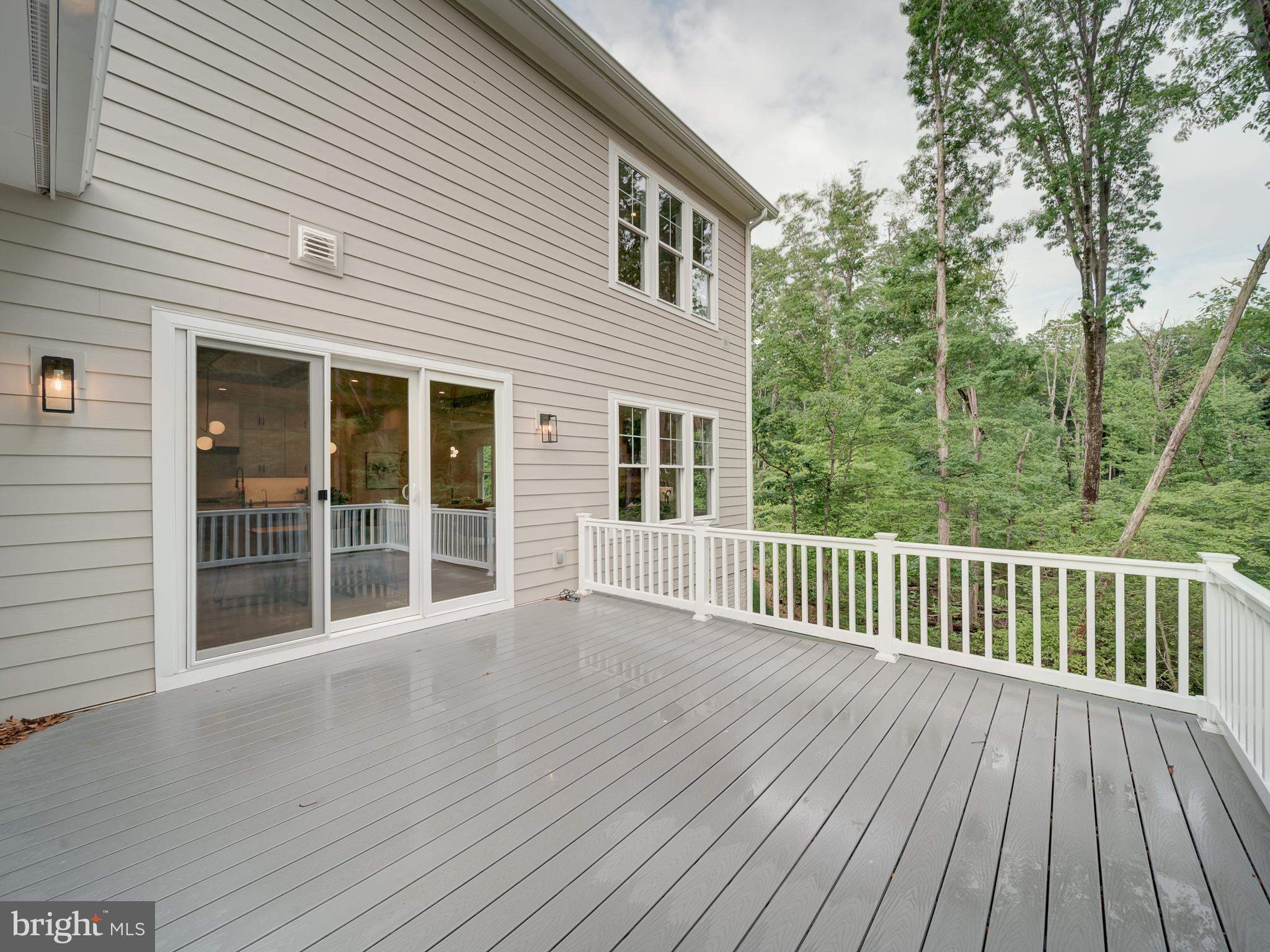 SHIRLEY GATE PARK - Residential