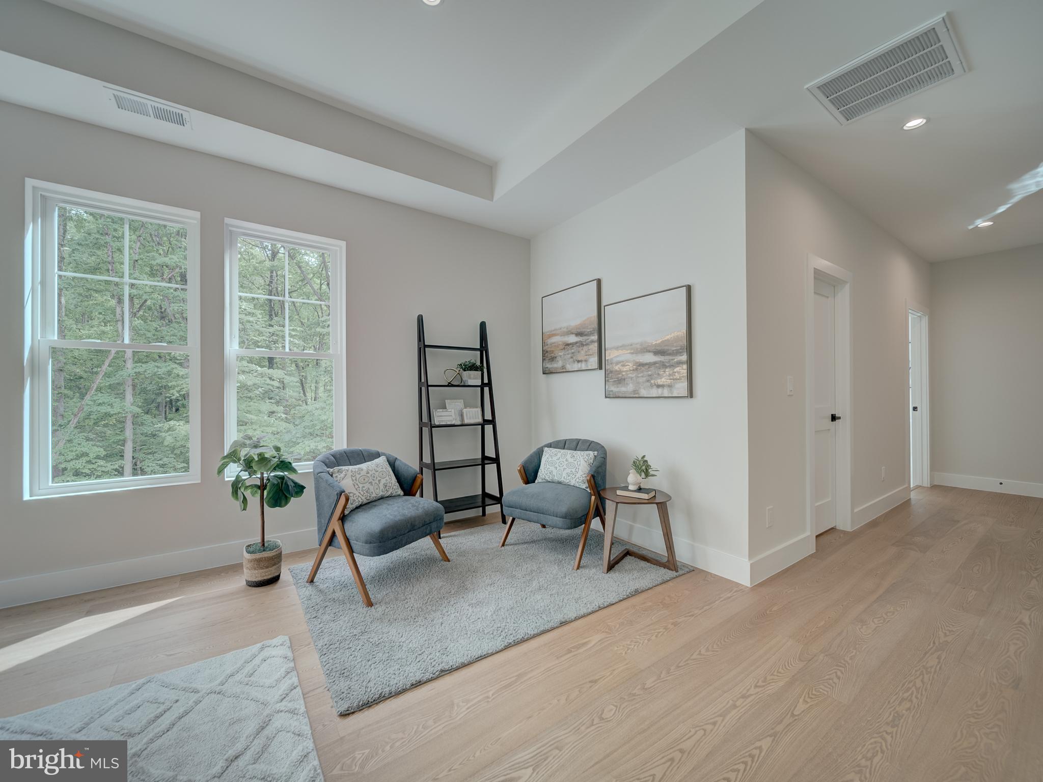 SHIRLEY GATE PARK - Residential