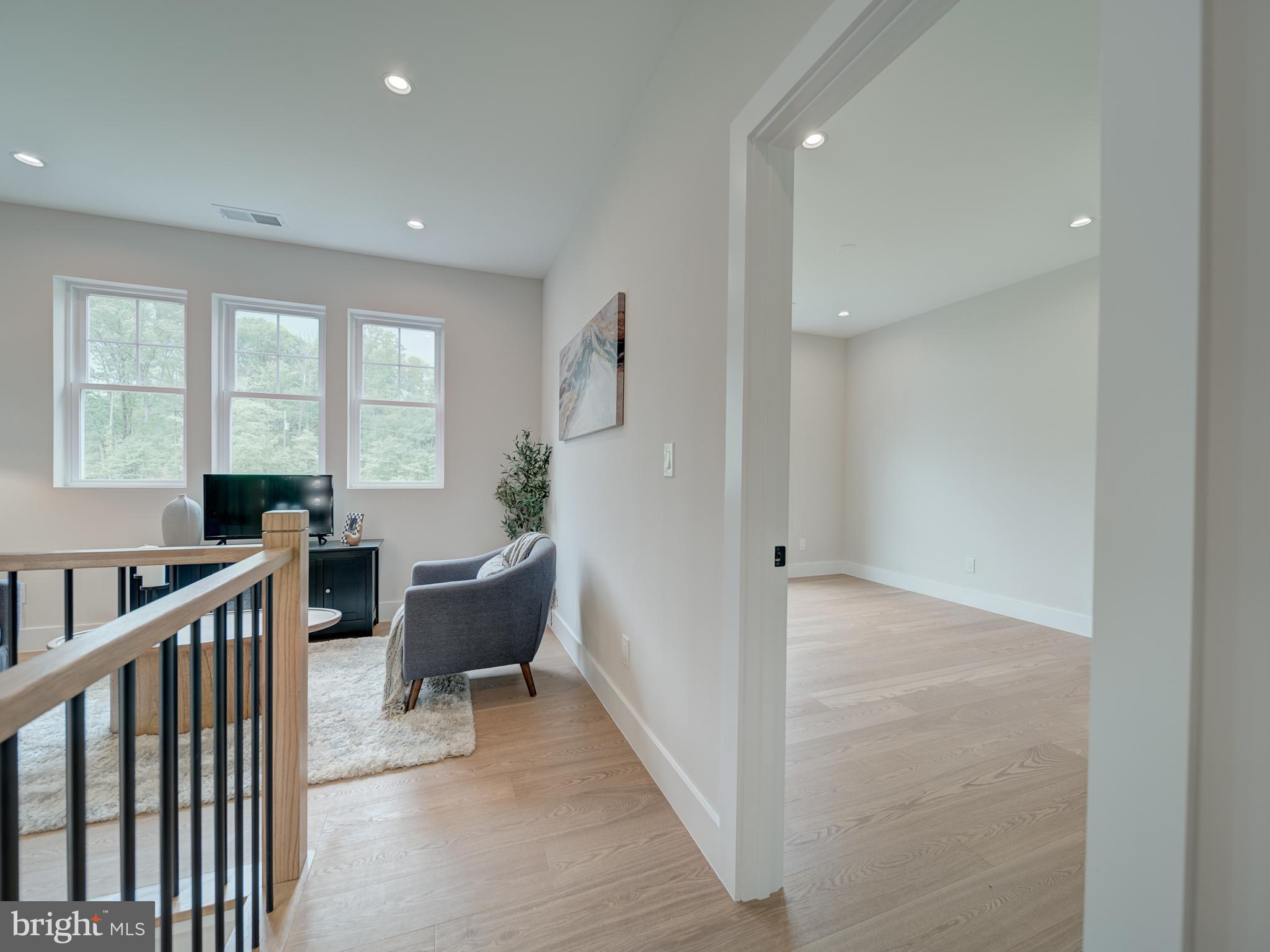 SHIRLEY GATE PARK - Residential