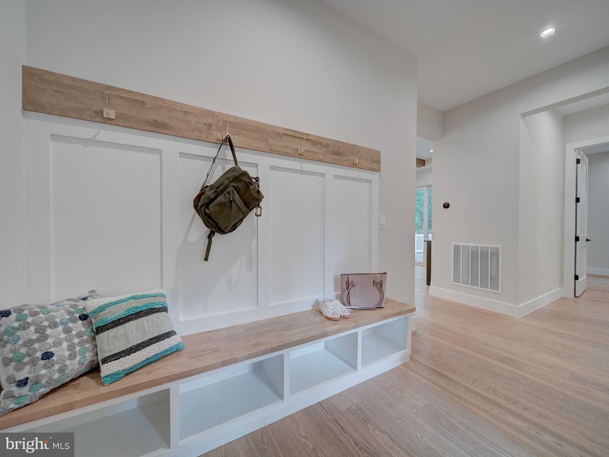 SHIRLEY GATE PARK - Residential