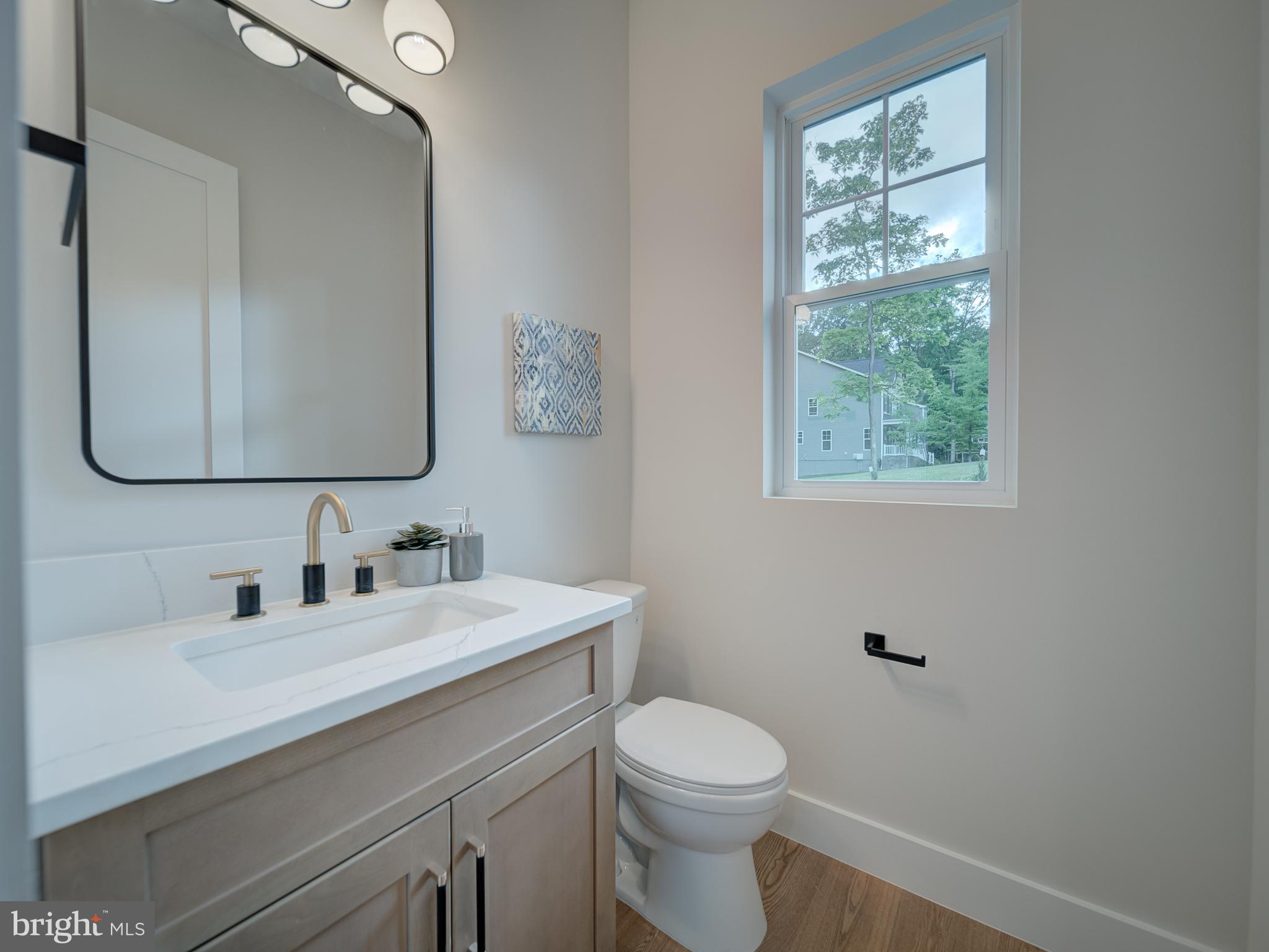 SHIRLEY GATE PARK - Residential