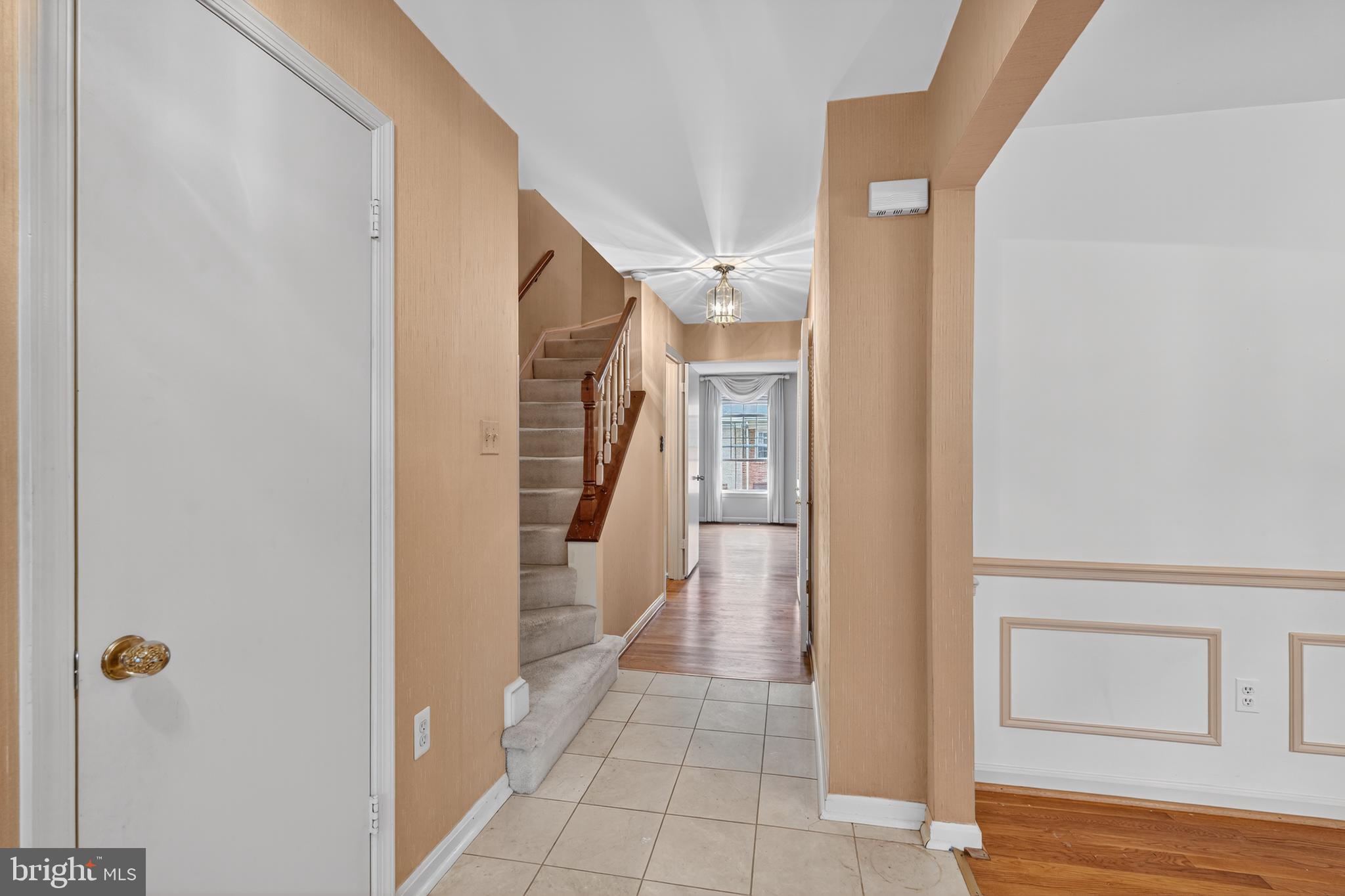 HALLCREST HEIGHTS - Residential