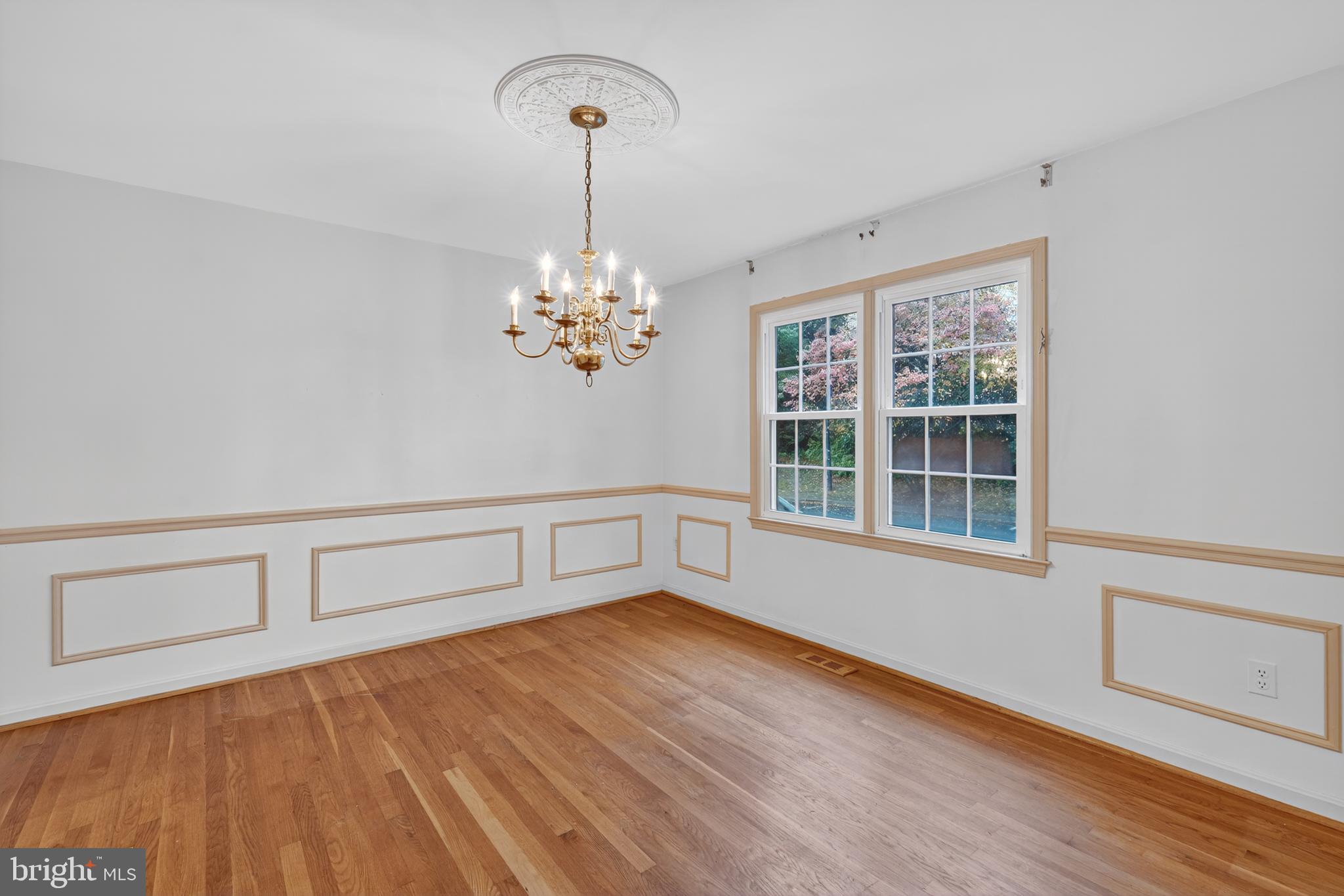 HALLCREST HEIGHTS - Residential