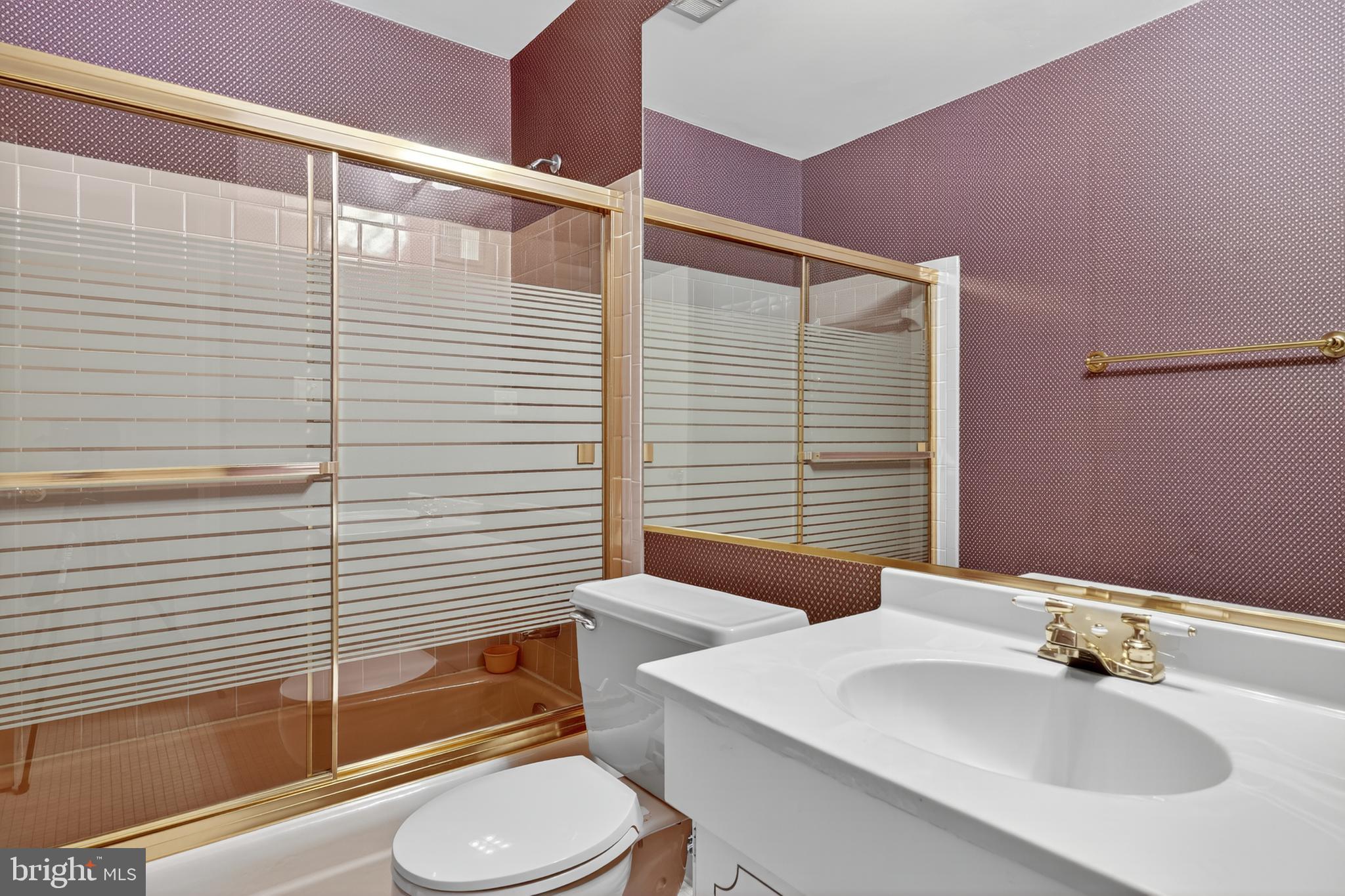 HALLCREST HEIGHTS - Residential